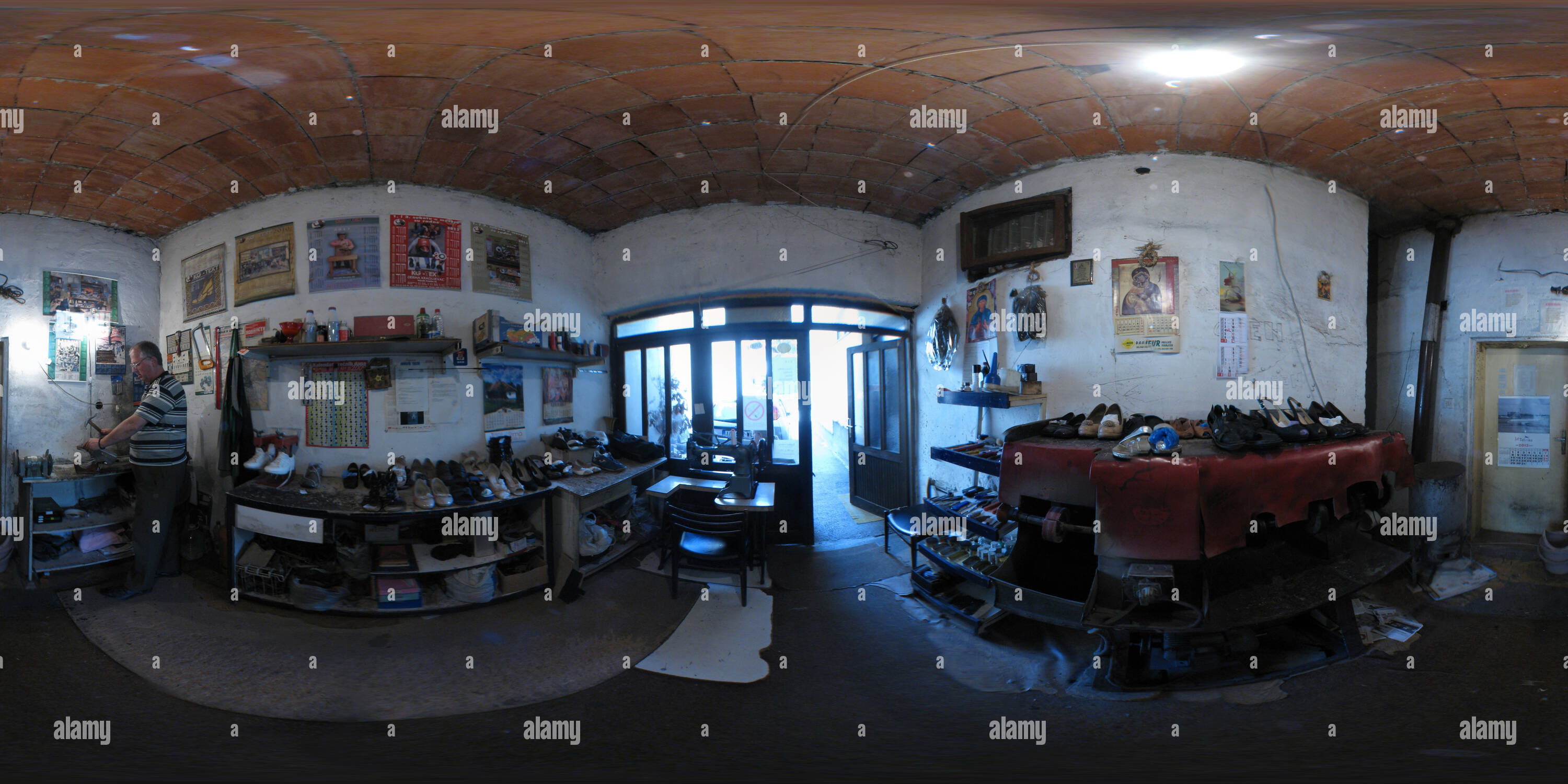 Visualizzazione panoramica a 360 gradi di Ivanjica - Cobbler's Workshop di Milano Mihailovic-Mita