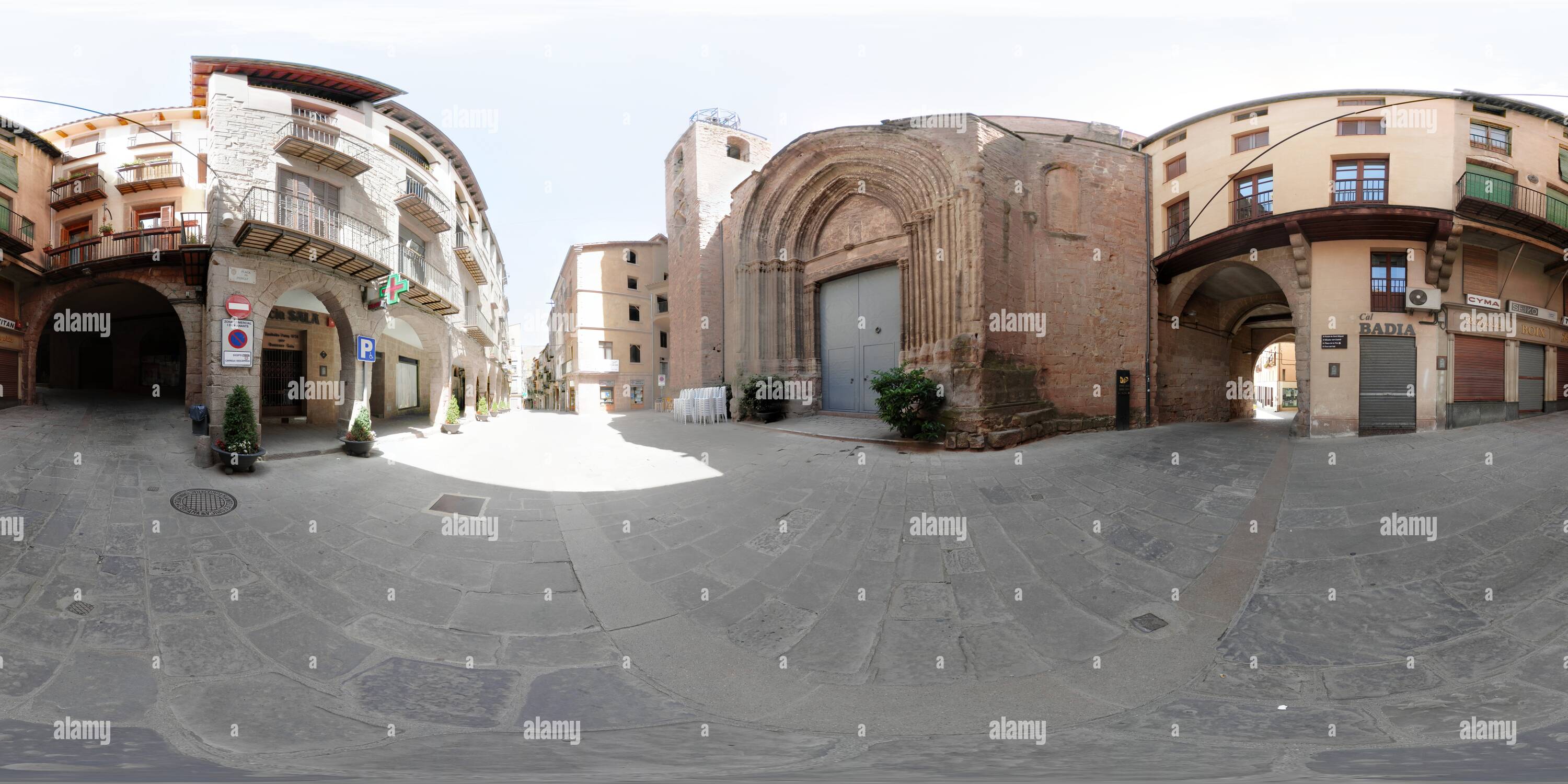 Visualizzazione panoramica a 360 gradi di Cardona. Plaça del Mercat