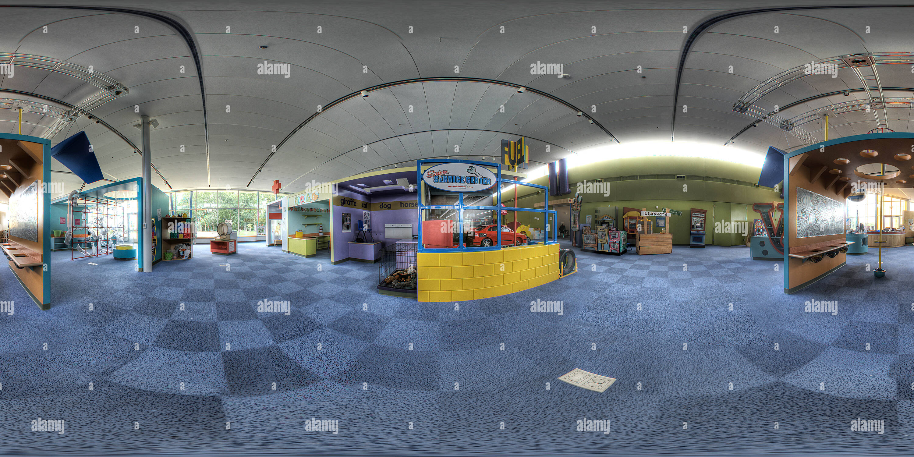 Visualizzazione panoramica a 360 gradi di Topeka-Discovery-Center-Science-Gallery