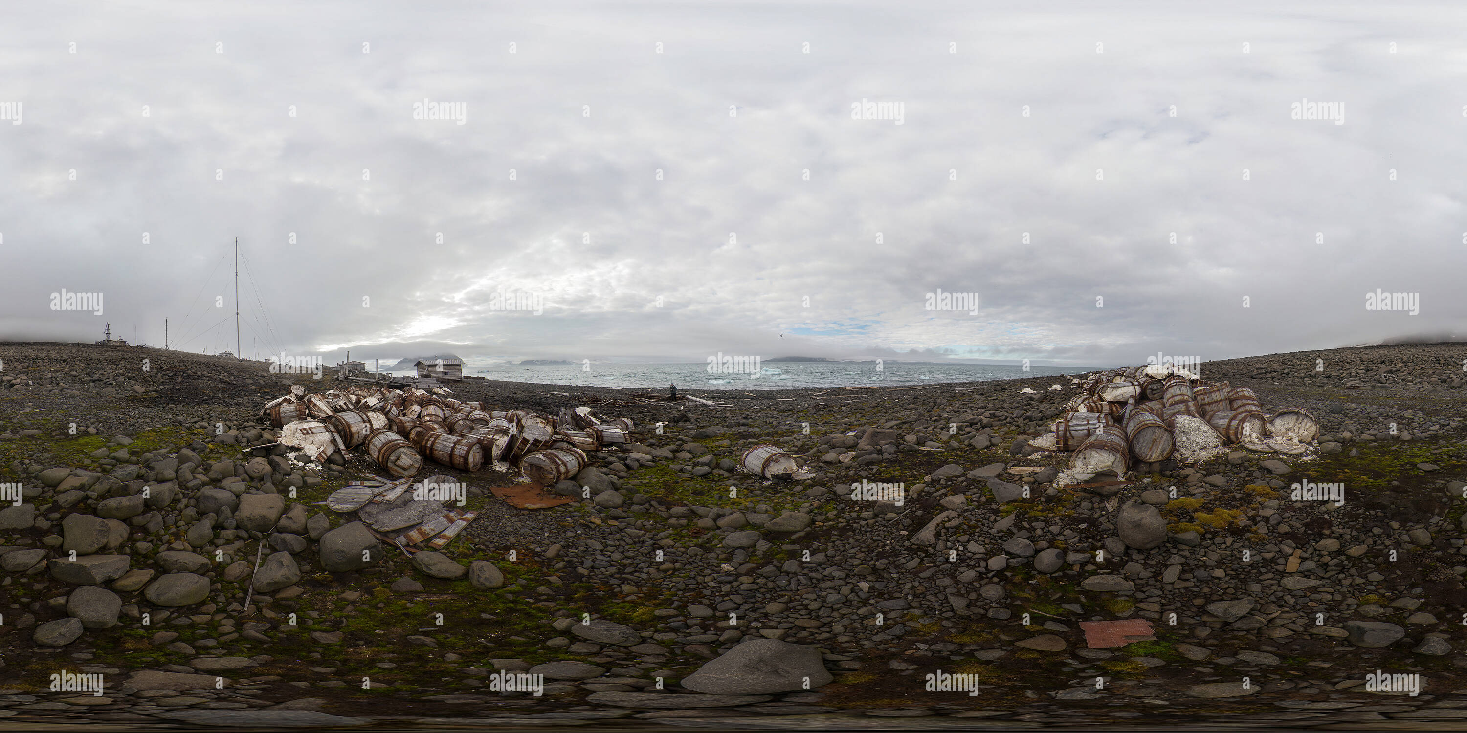 Visualizzazione panoramica a 360 gradi di Tikhaya Bay, Hooker Isola, Franz Josef Land