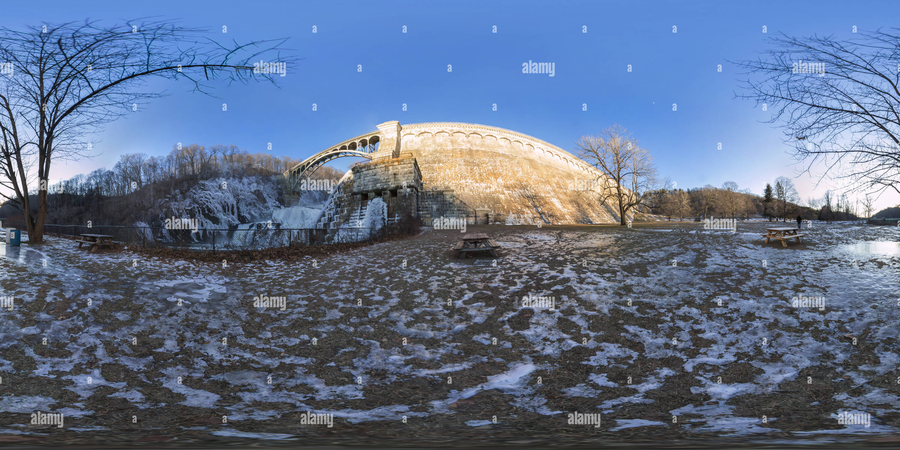 Visualizzazione panoramica a 360 gradi di Nuovo Croton Dam