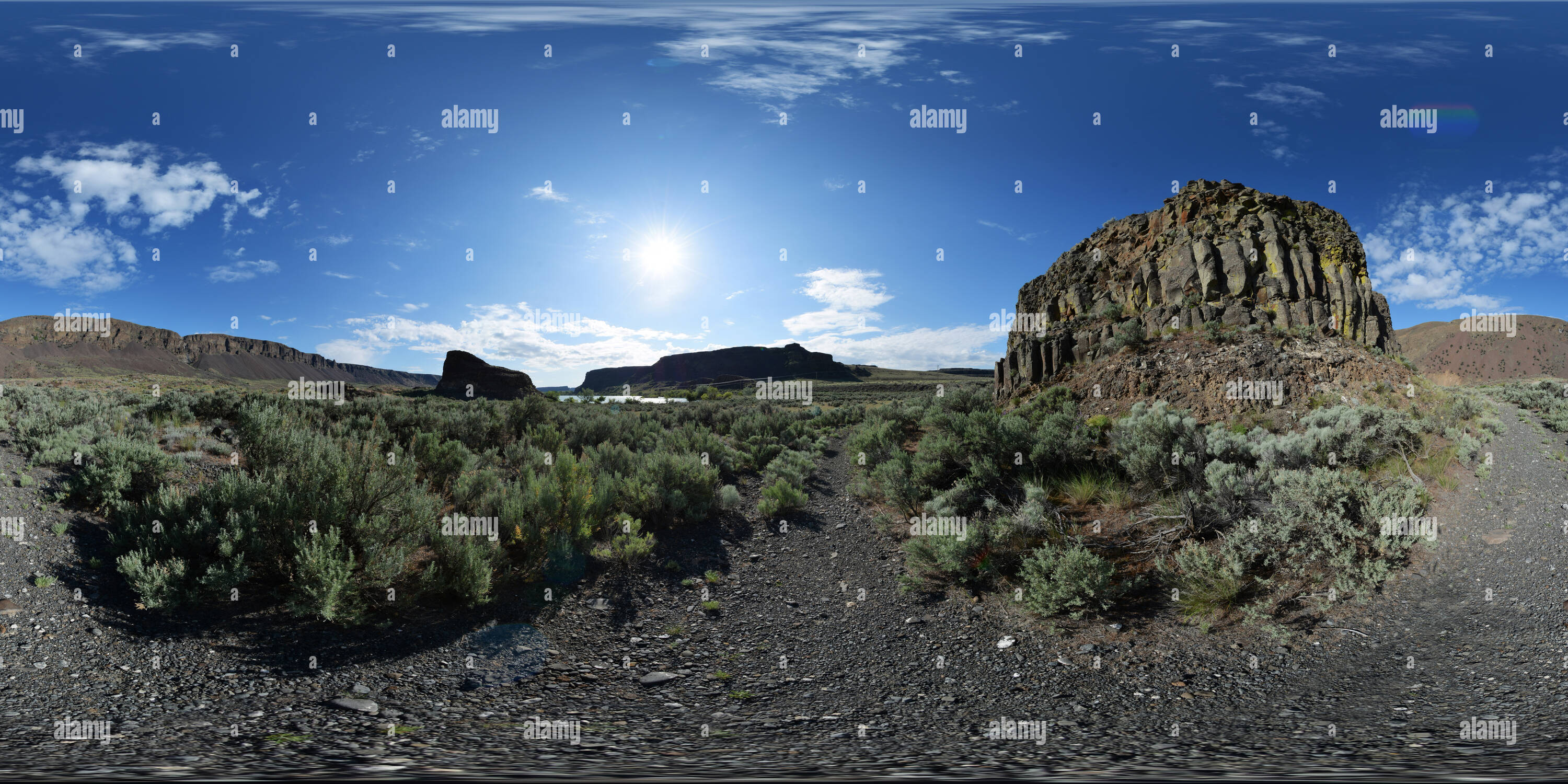 Visualizzazione panoramica a 360 gradi di Parco Lago area - Sun Lakes-Dry Falls State Park, nello Stato di Washington, USA