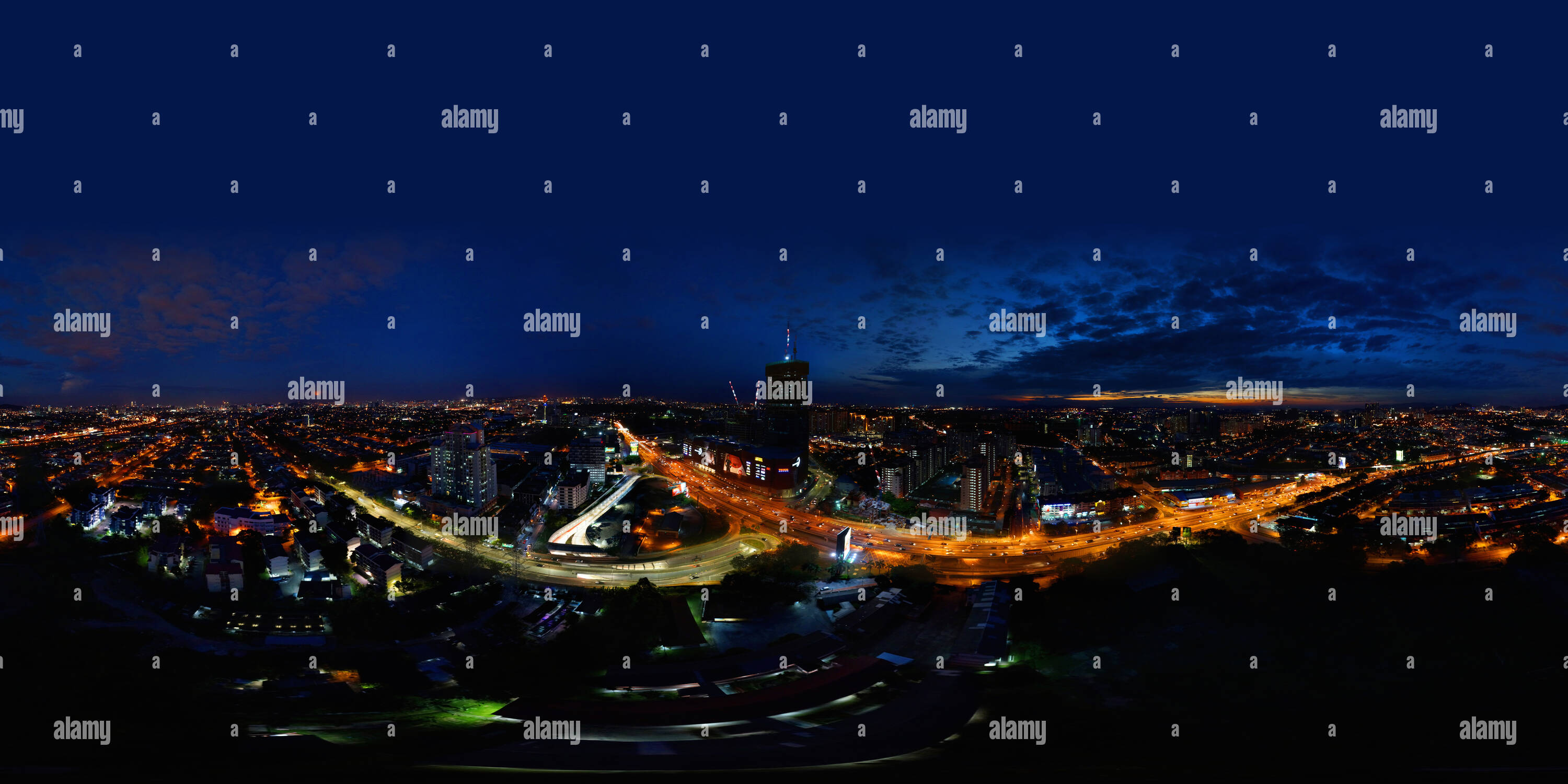 Visualizzazione panoramica a 360 gradi di Scena notturna test di risoluzione più alta con 360Cities