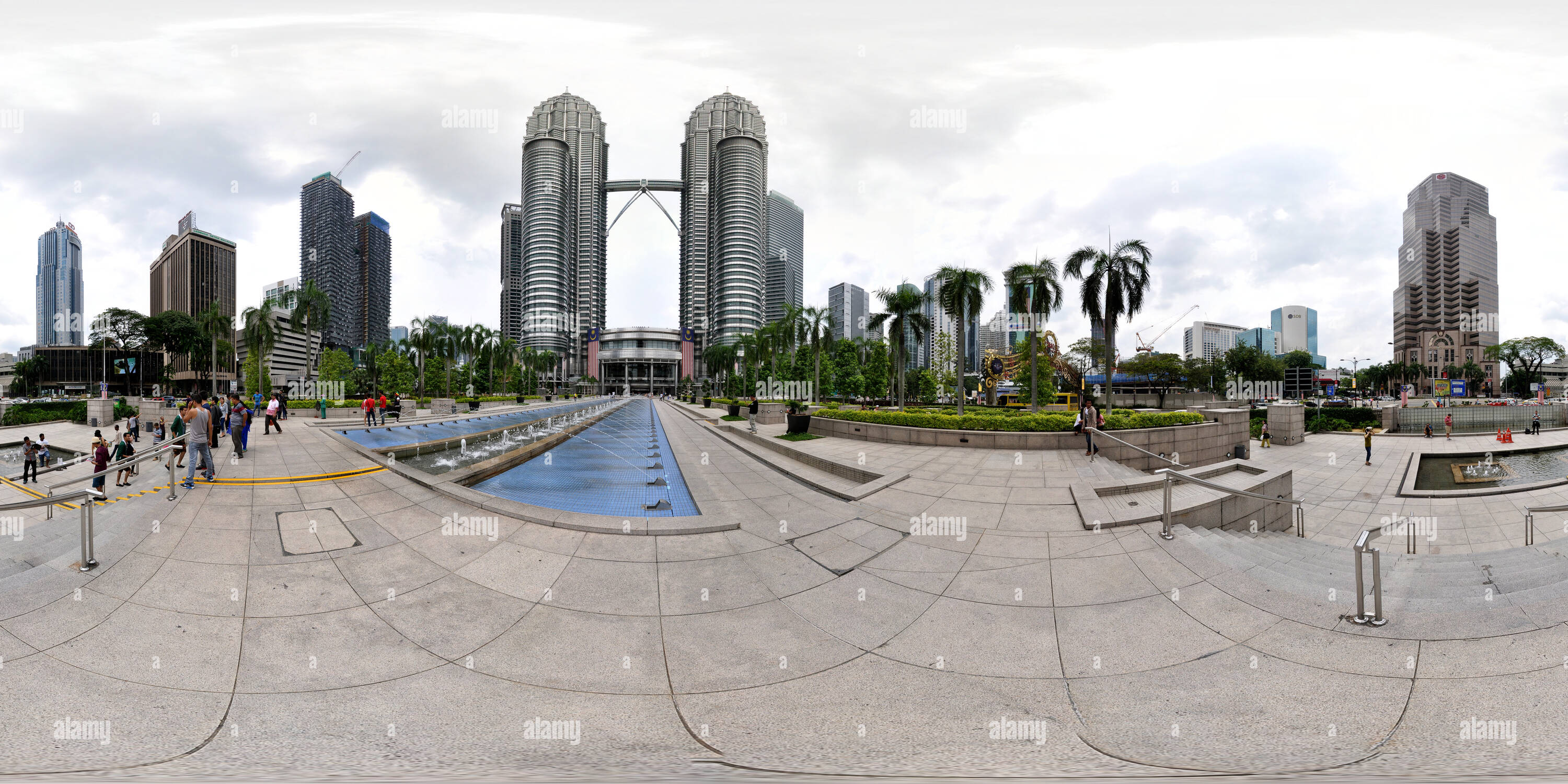 Visualizzazione panoramica a 360 gradi di Petronas Twin Towers 1