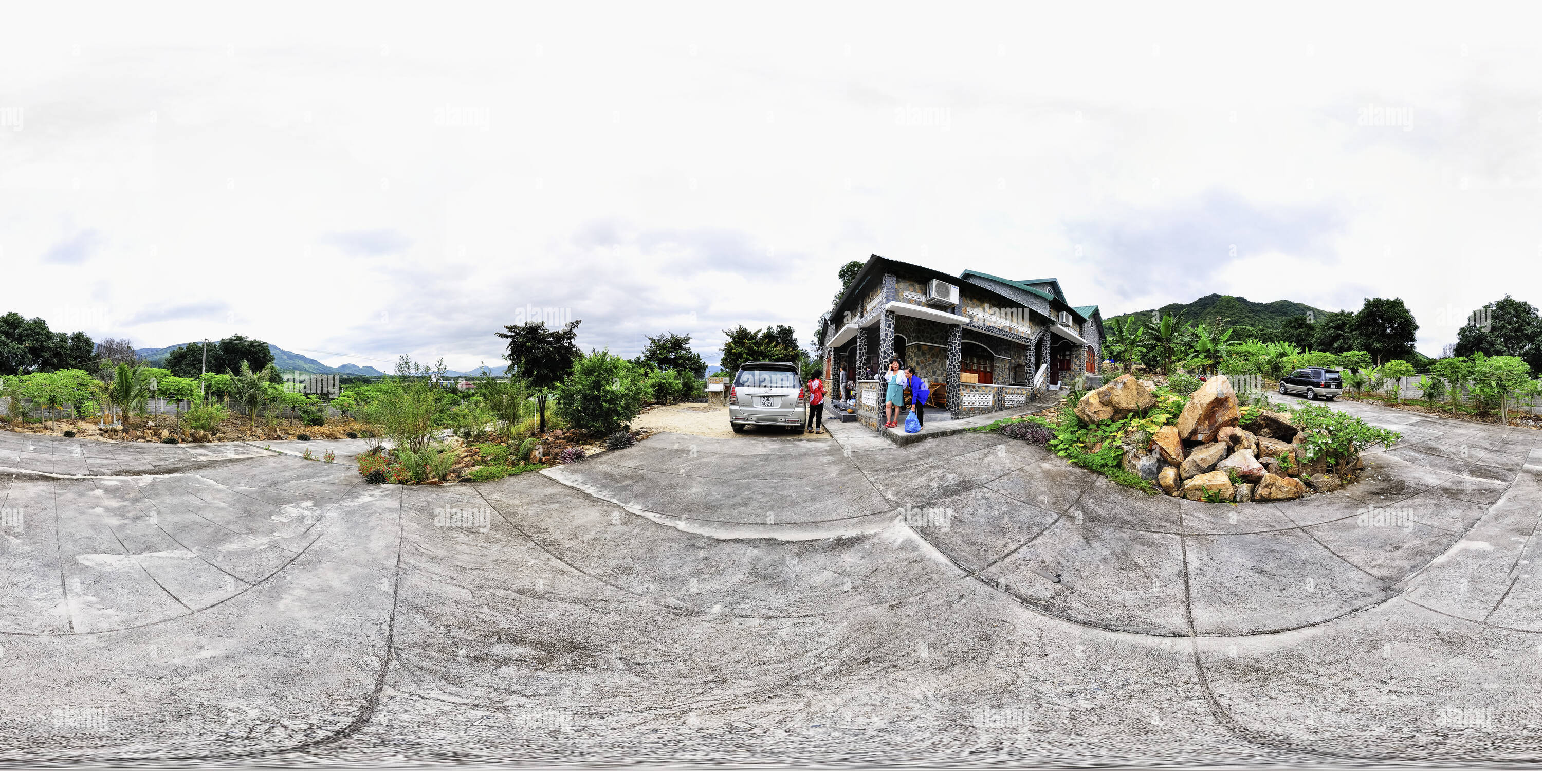 Visualizzazione panoramica a 360 gradi di Phuong Hien