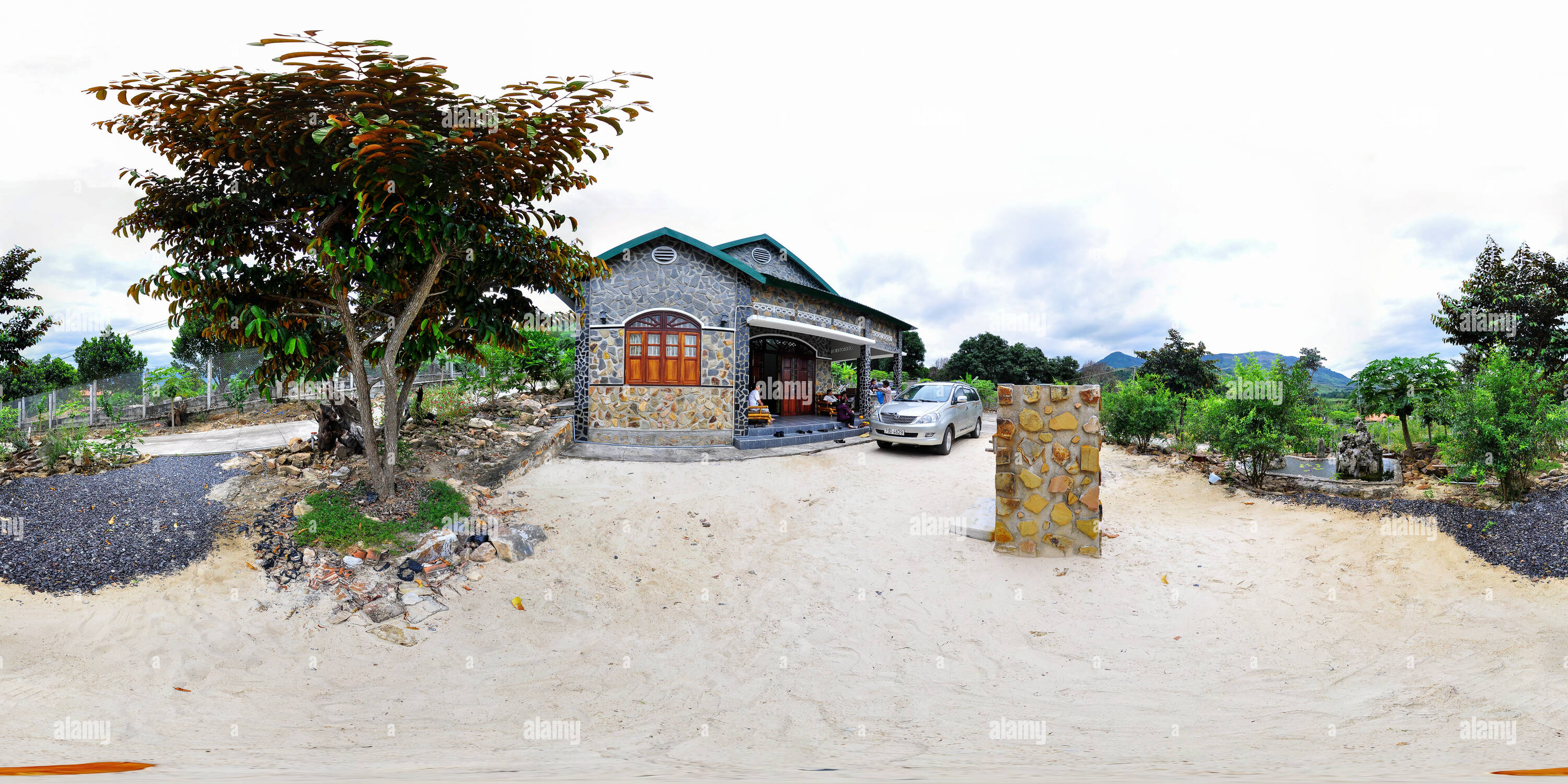 Visualizzazione panoramica a 360 gradi di Phuong Hien2