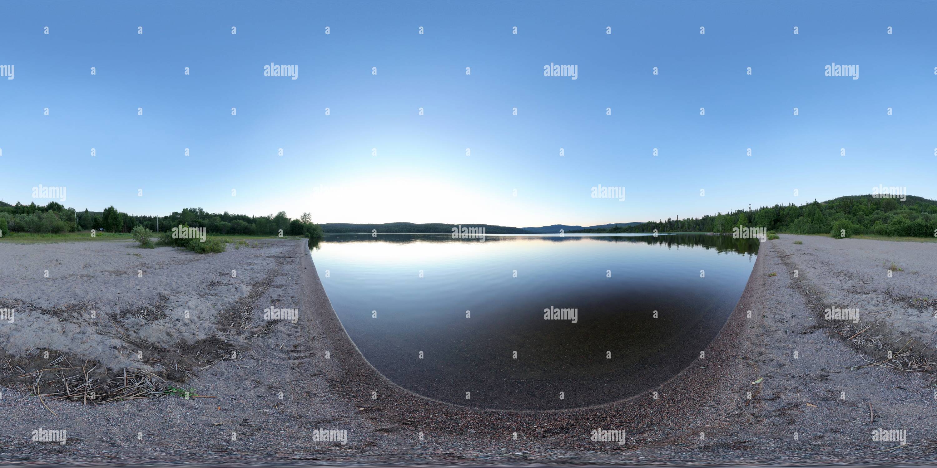 Visualizzazione panoramica a 360 gradi di Jackfish Lake