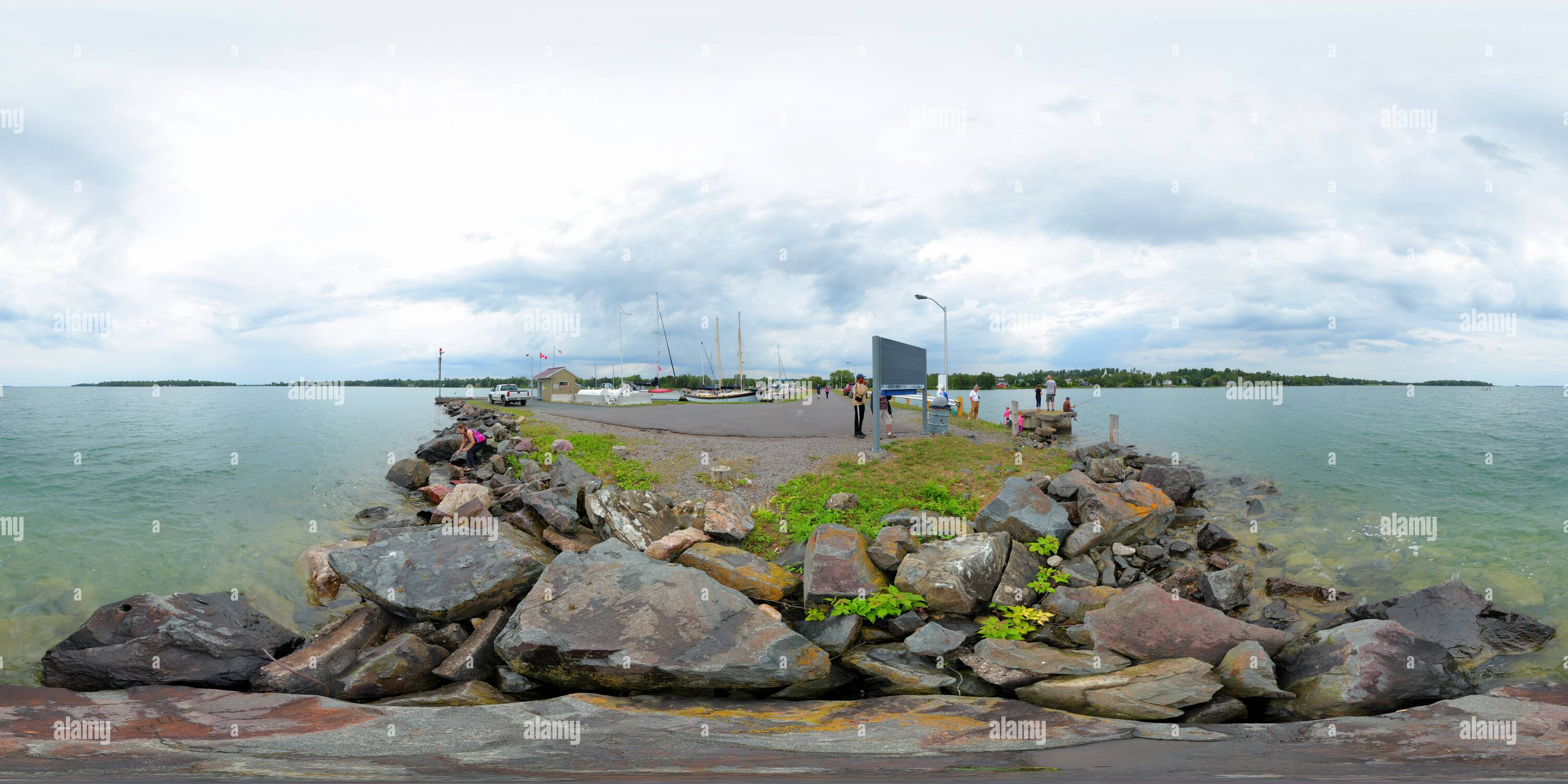 Visualizzazione panoramica a 360 gradi di Bruce Mine Marina