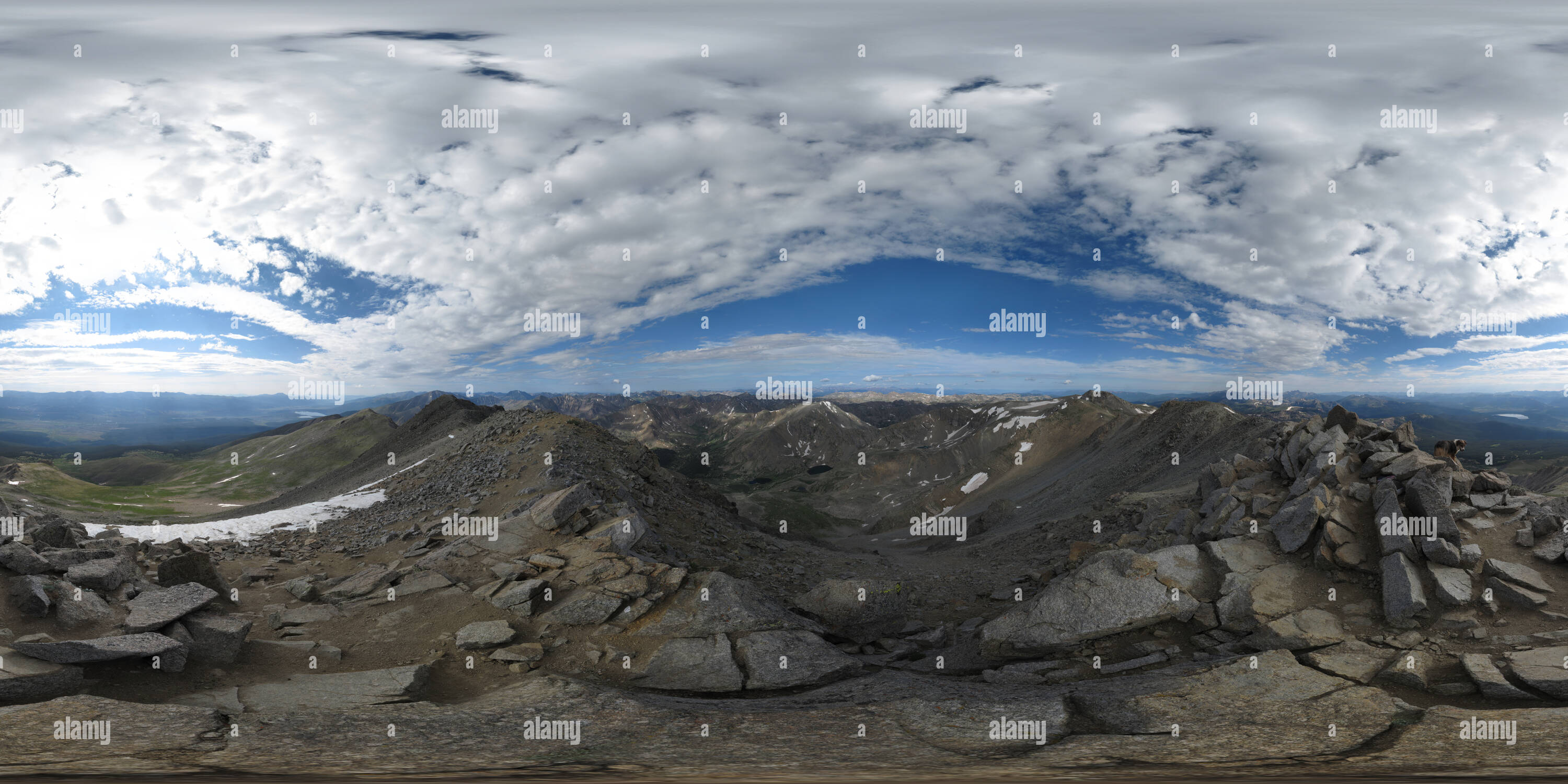 Visualizzazione panoramica a 360 gradi di Mt. Massiccia (14421'/4396m) summit (gigapixel)