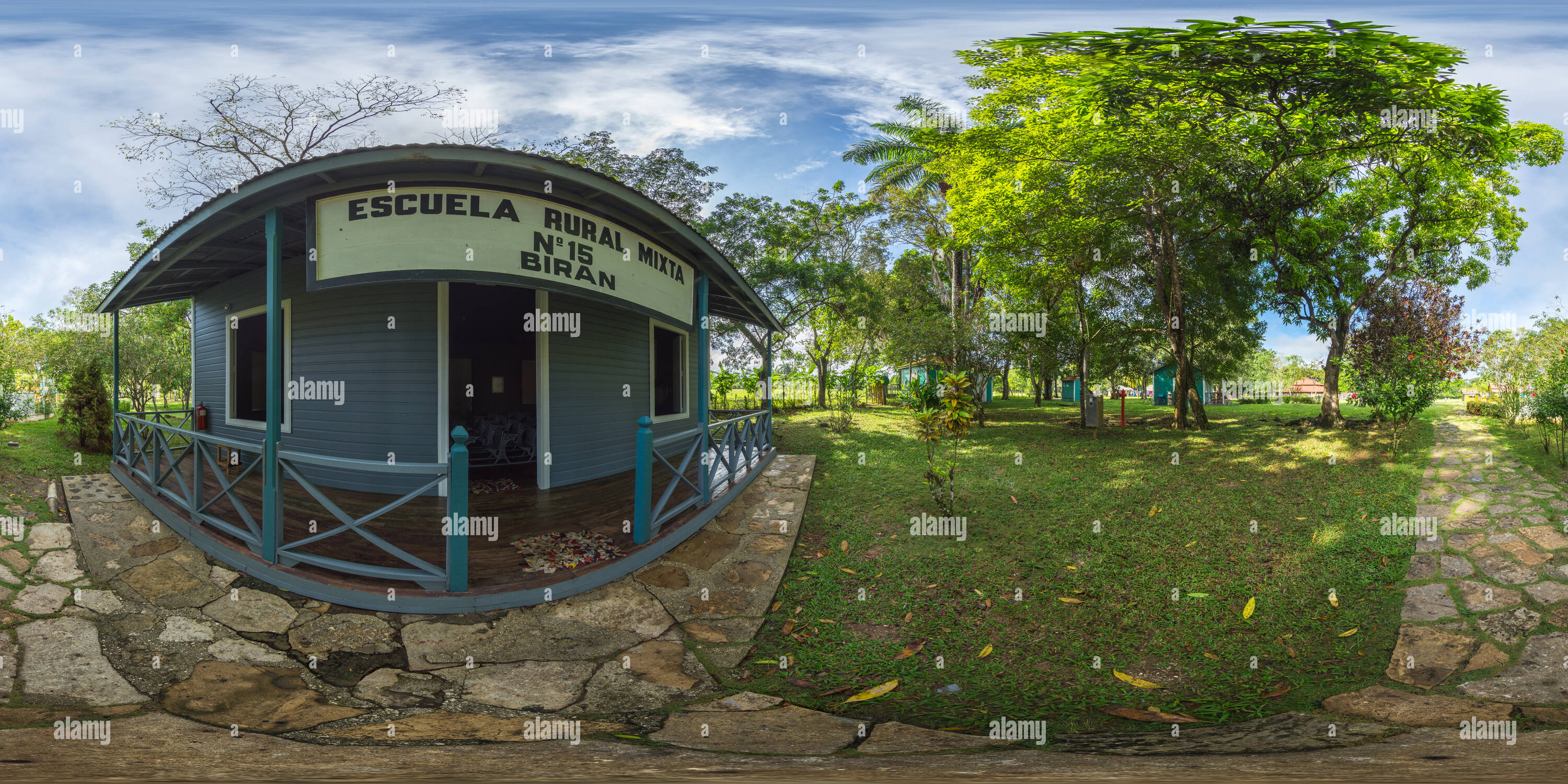 Visualizzazione panoramica a 360 gradi di Castro Museum - Biran Cuba 9