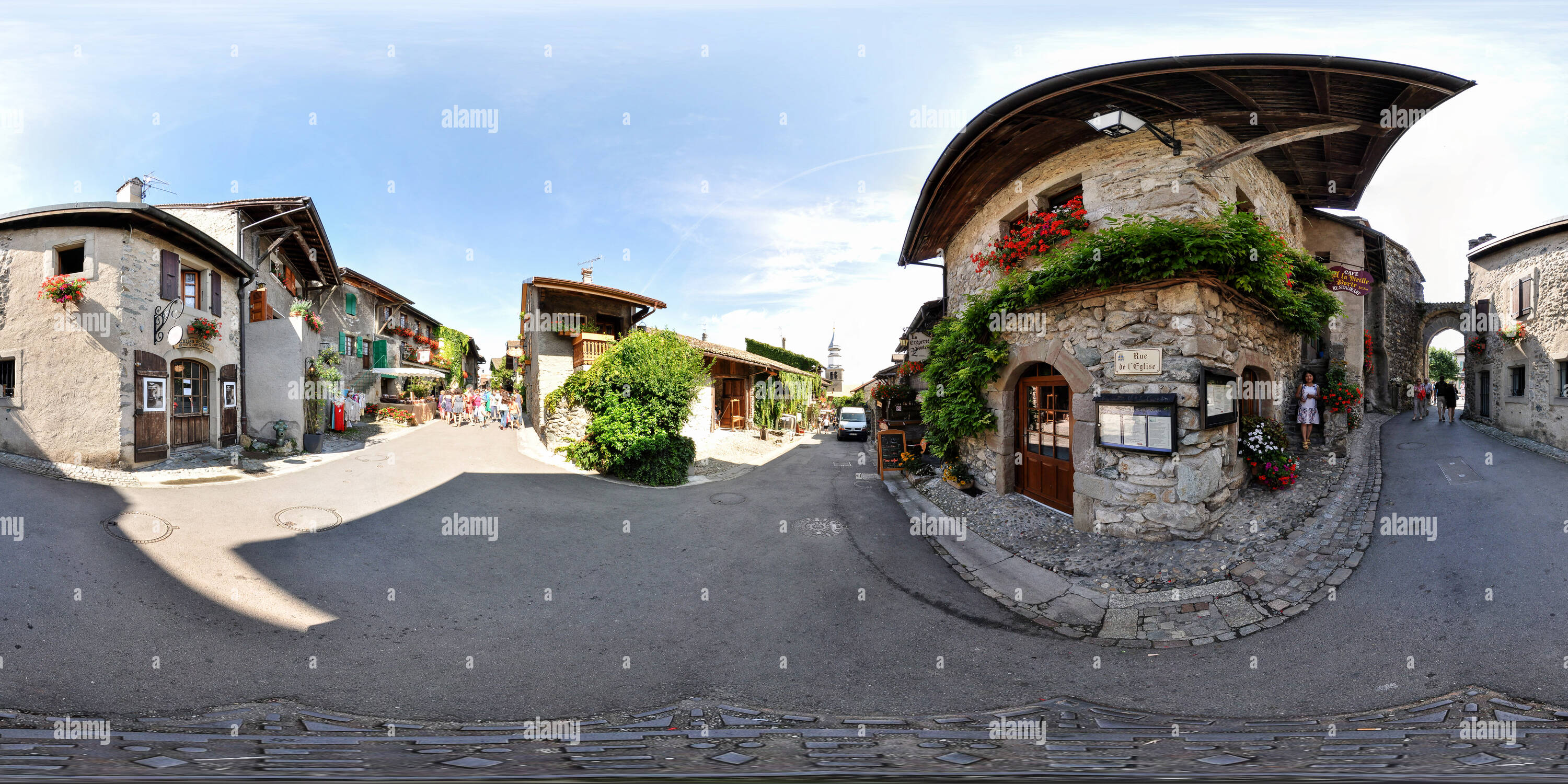 Visualizzazione panoramica a 360 gradi di Yvoire Francia