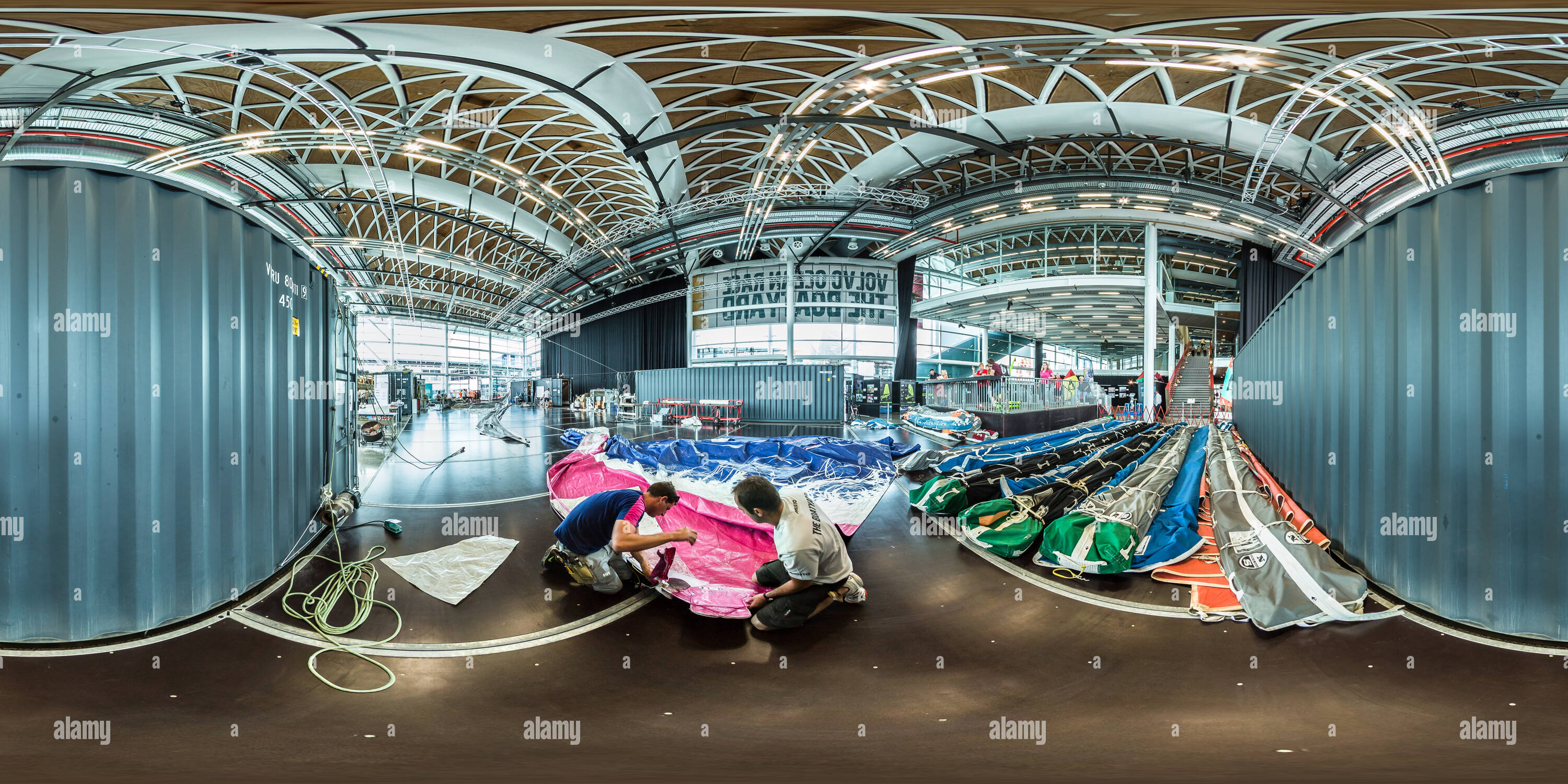 Visualizzazione panoramica a 360 gradi di Vela Team di riparazione SCA - Il Cantiere - Volvo Ocean Race 2015 scalo di Auckland - Nuova Zelanda