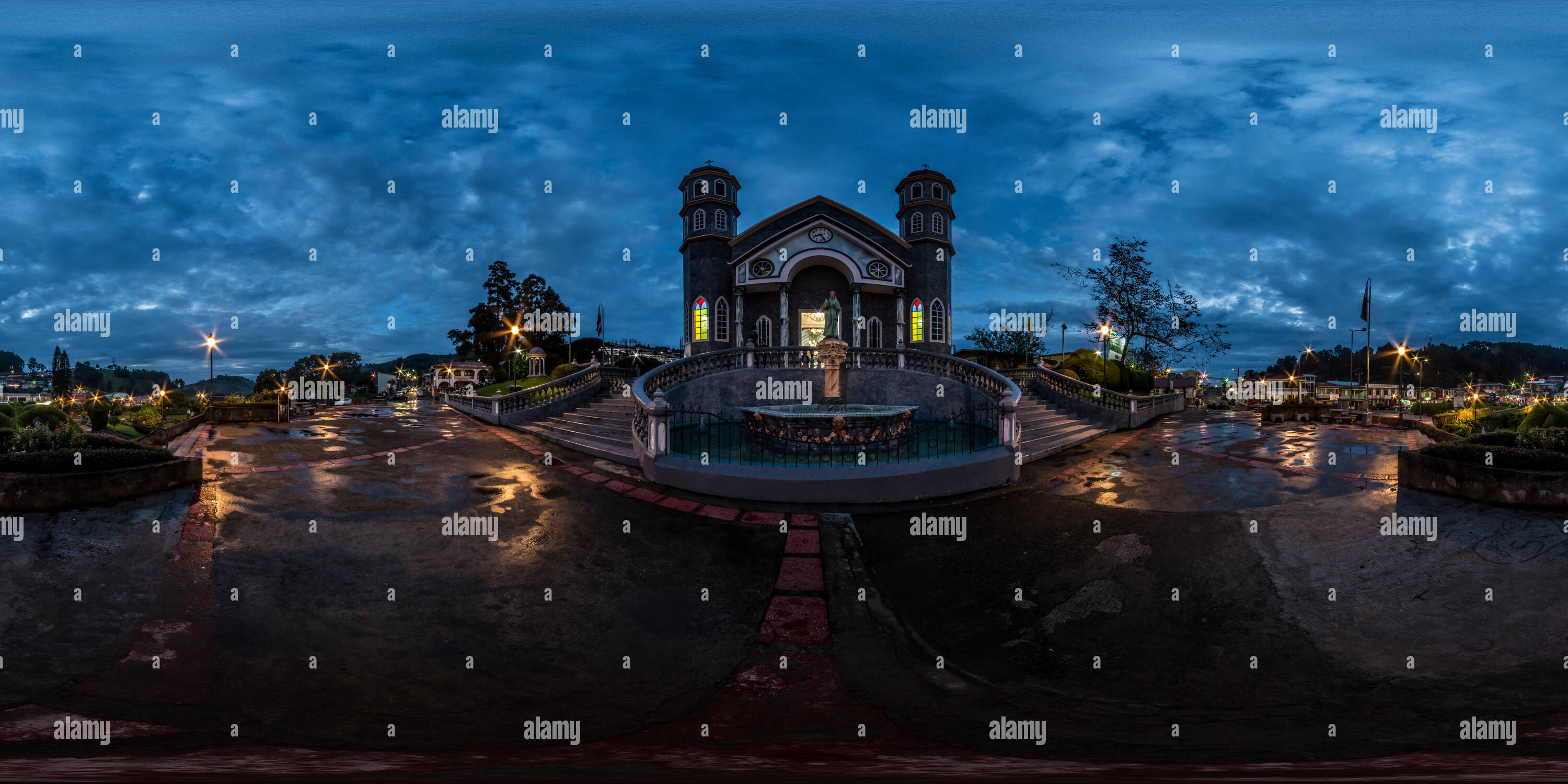 Visualizzazione panoramica a 360 gradi di La Iglesia &AMP; Parque - Zarcero