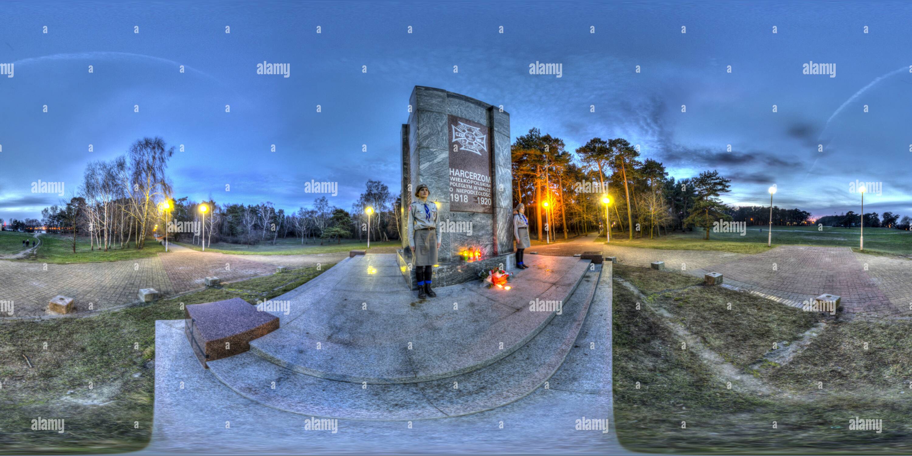 Visualizzazione panoramica a 360 gradi di Monumento ai caduti di scout in grande Polonia Uprising 1918-1919