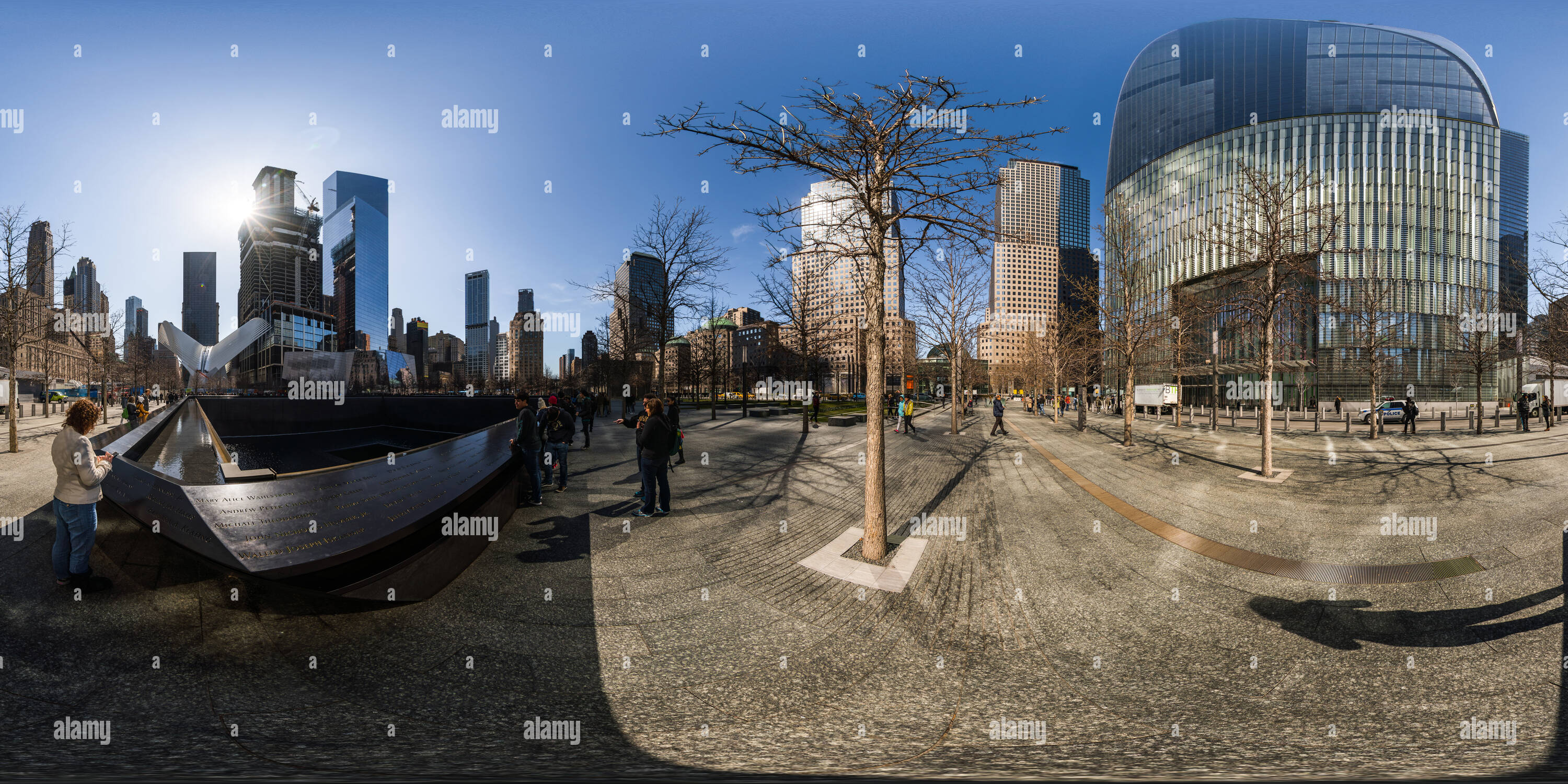 Visualizzazione panoramica a 360 gradi di Il punto zero al suolo, 9/11 Memorial, il Nord Pool, New York