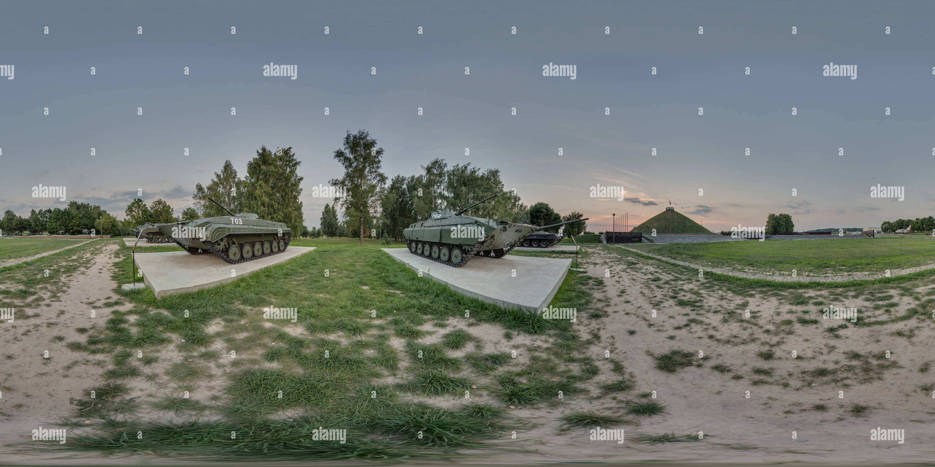 Visualizzazione panoramica a 360 gradi di 14 Cumulo di gloria di Grodno