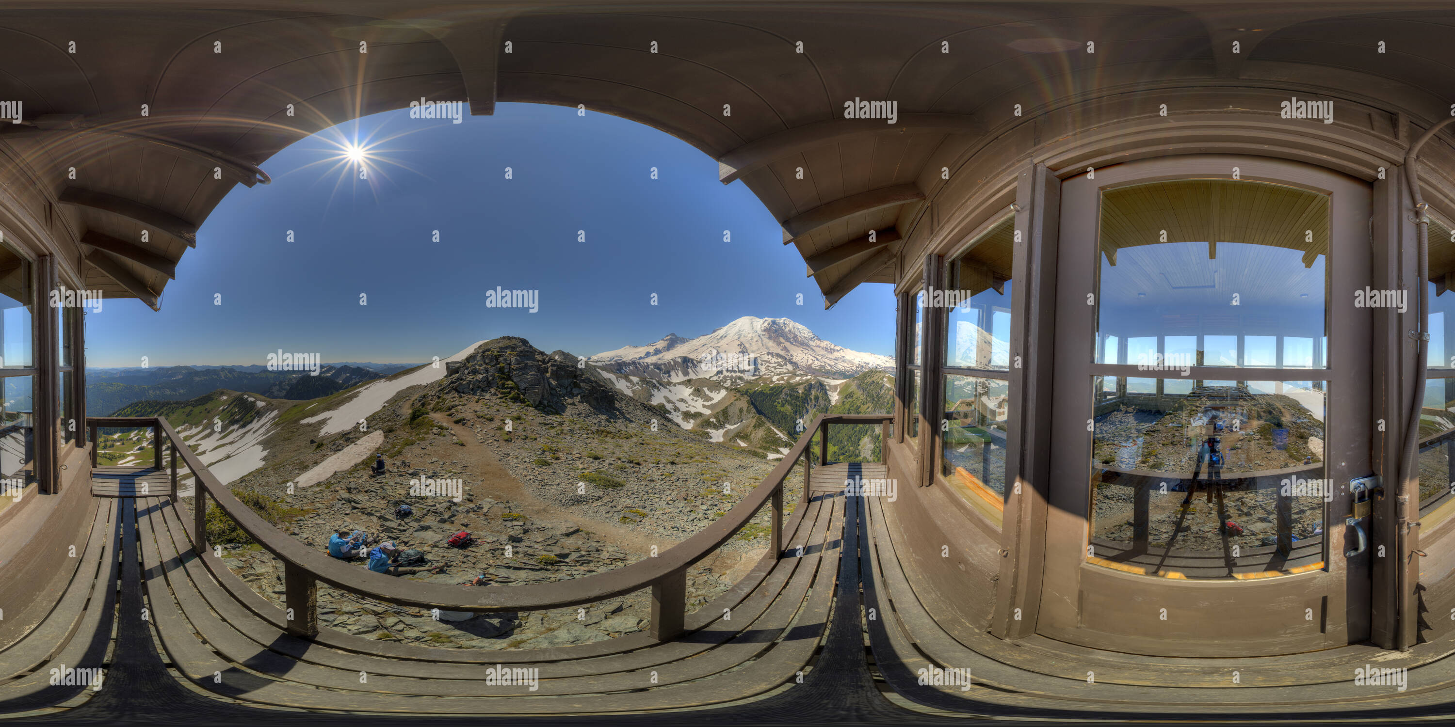 Visualizzazione panoramica a 360 gradi di Montare Fremont Lookout, Deck View, Mt. Rainier National Park, stato di WA