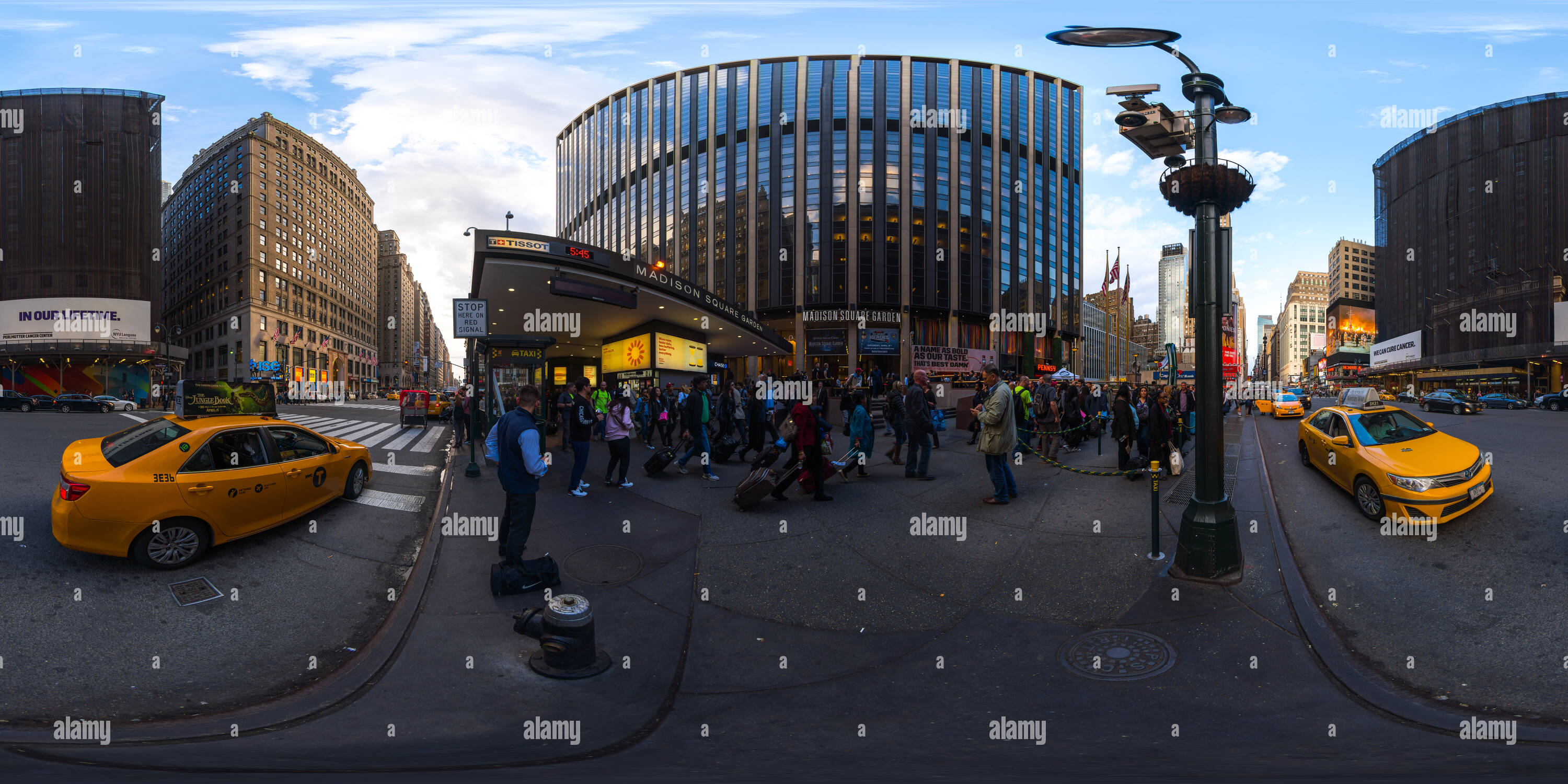 Visualizzazione panoramica a 360 gradi di Il Madison Square Garden, Manhattan