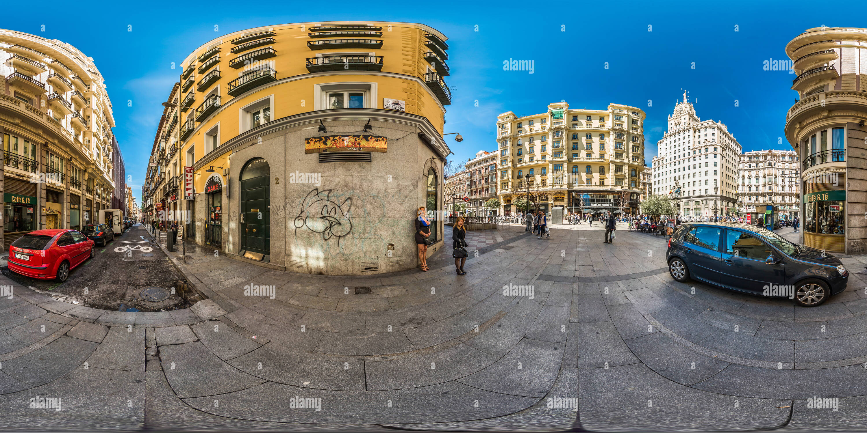 Vista a 360 gradi di Calle de la Montera - prostituta street, Madrid, 2015  - Alamy