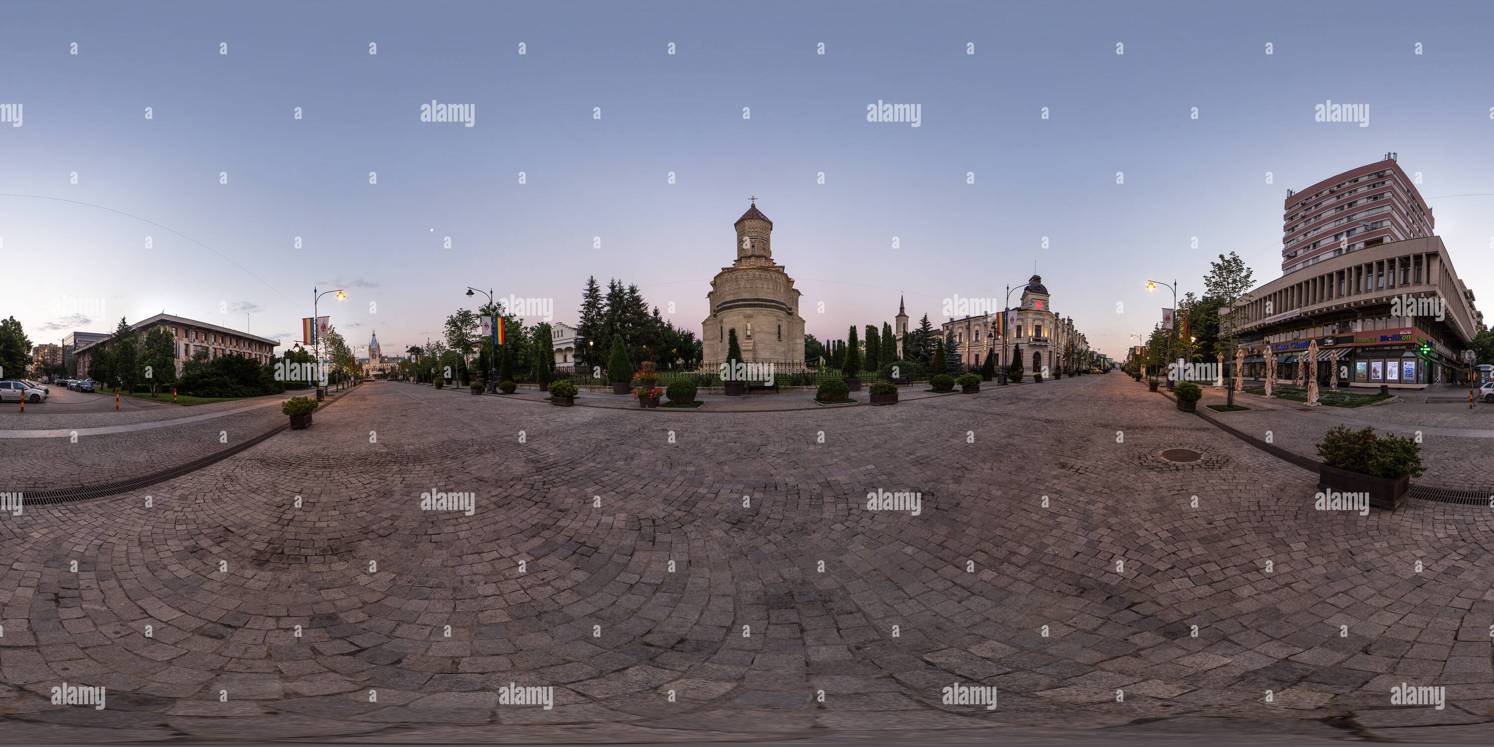 Visualizzazione panoramica a 360 gradi di Tre Gerarchi monastero | Iasi - Romania