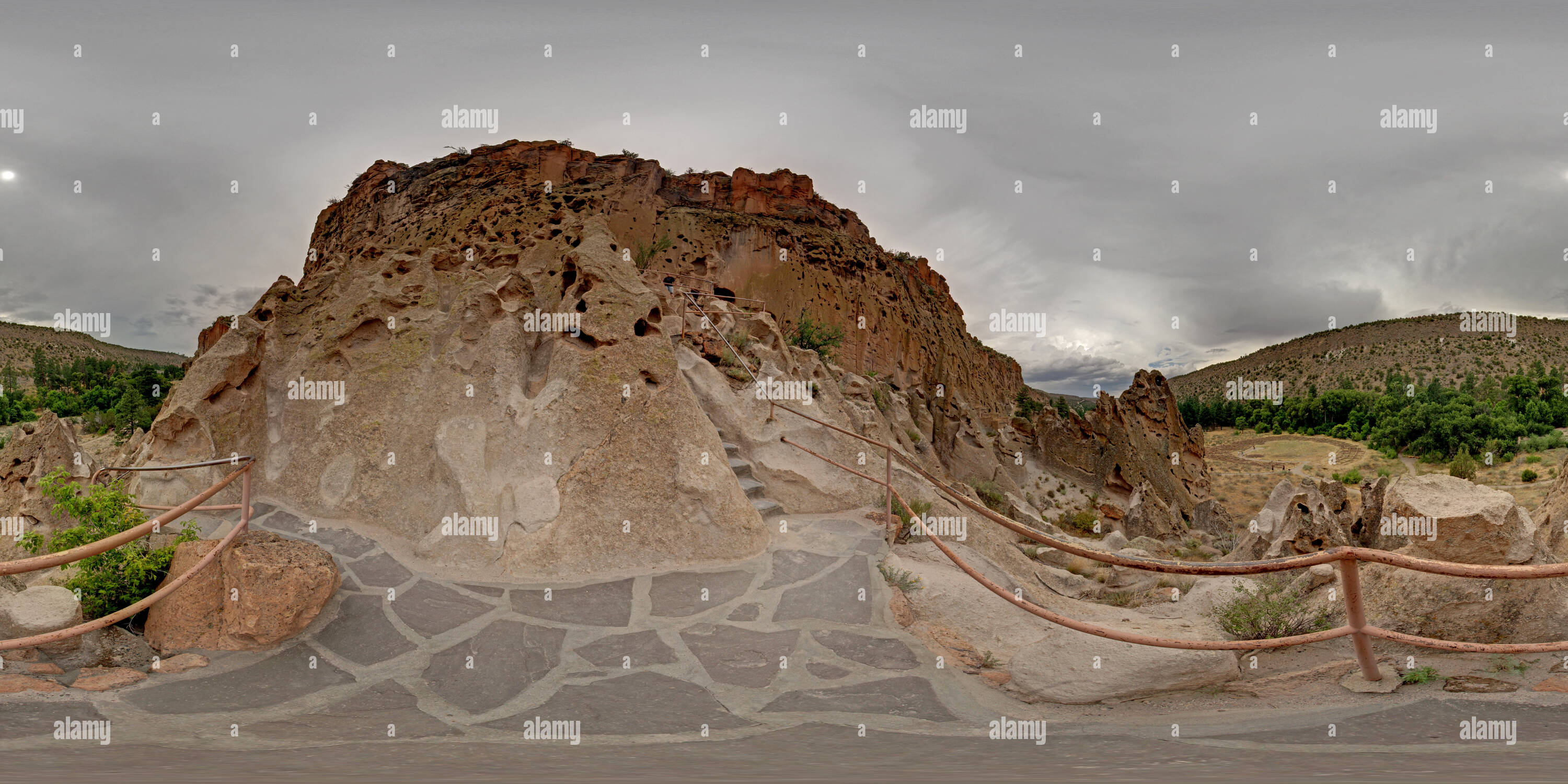 Visualizzazione panoramica a 360 gradi di Main Loop Trail Bandelier National Monument NM