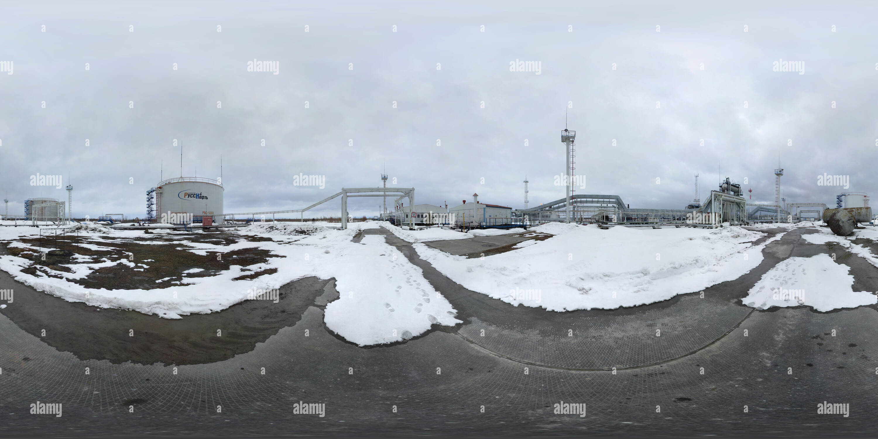 Visualizzazione panoramica a 360 gradi di Установка подготовки нефти 3