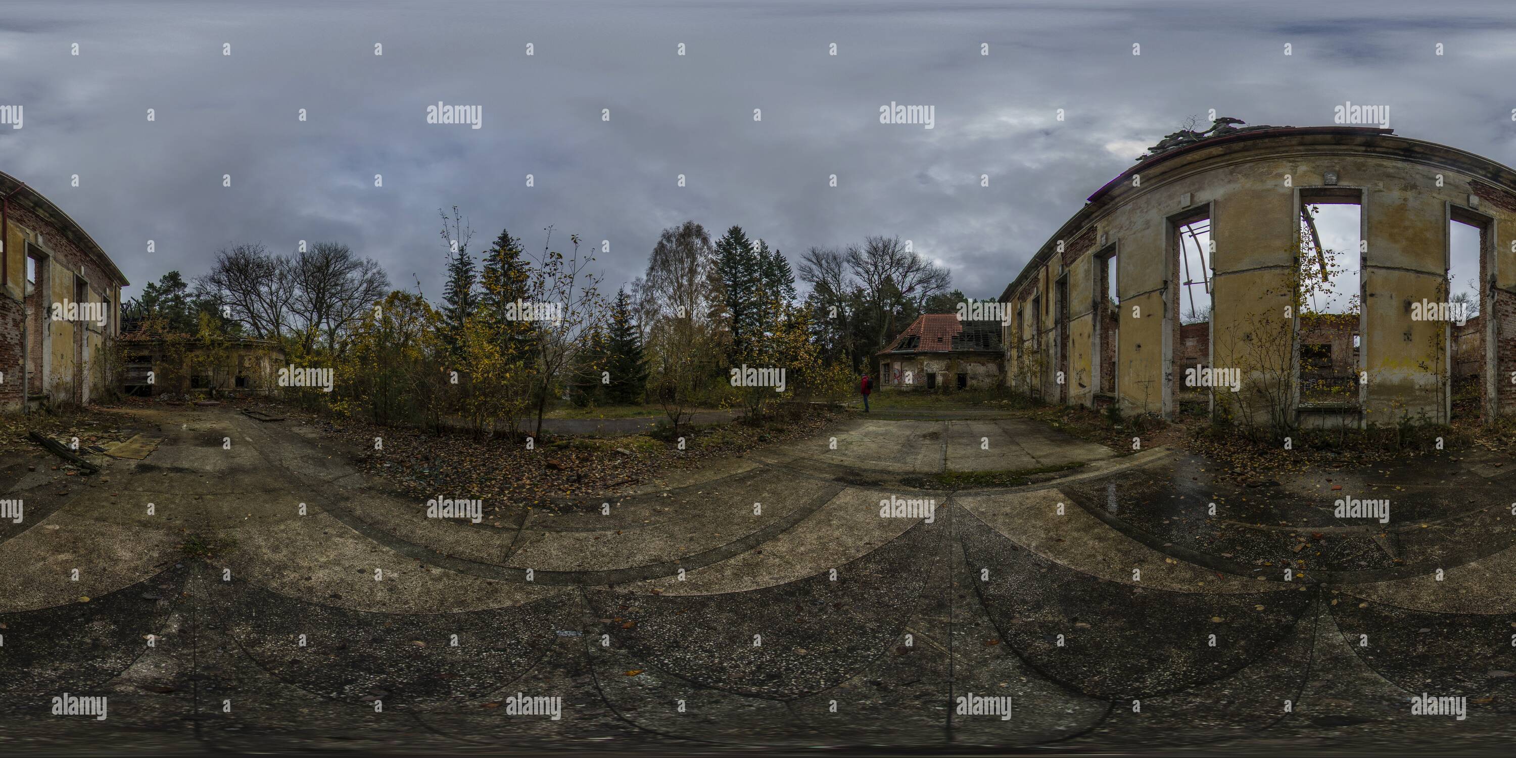 Visualizzazione panoramica a 360 gradi di Borne-Sulinowo Officer's House