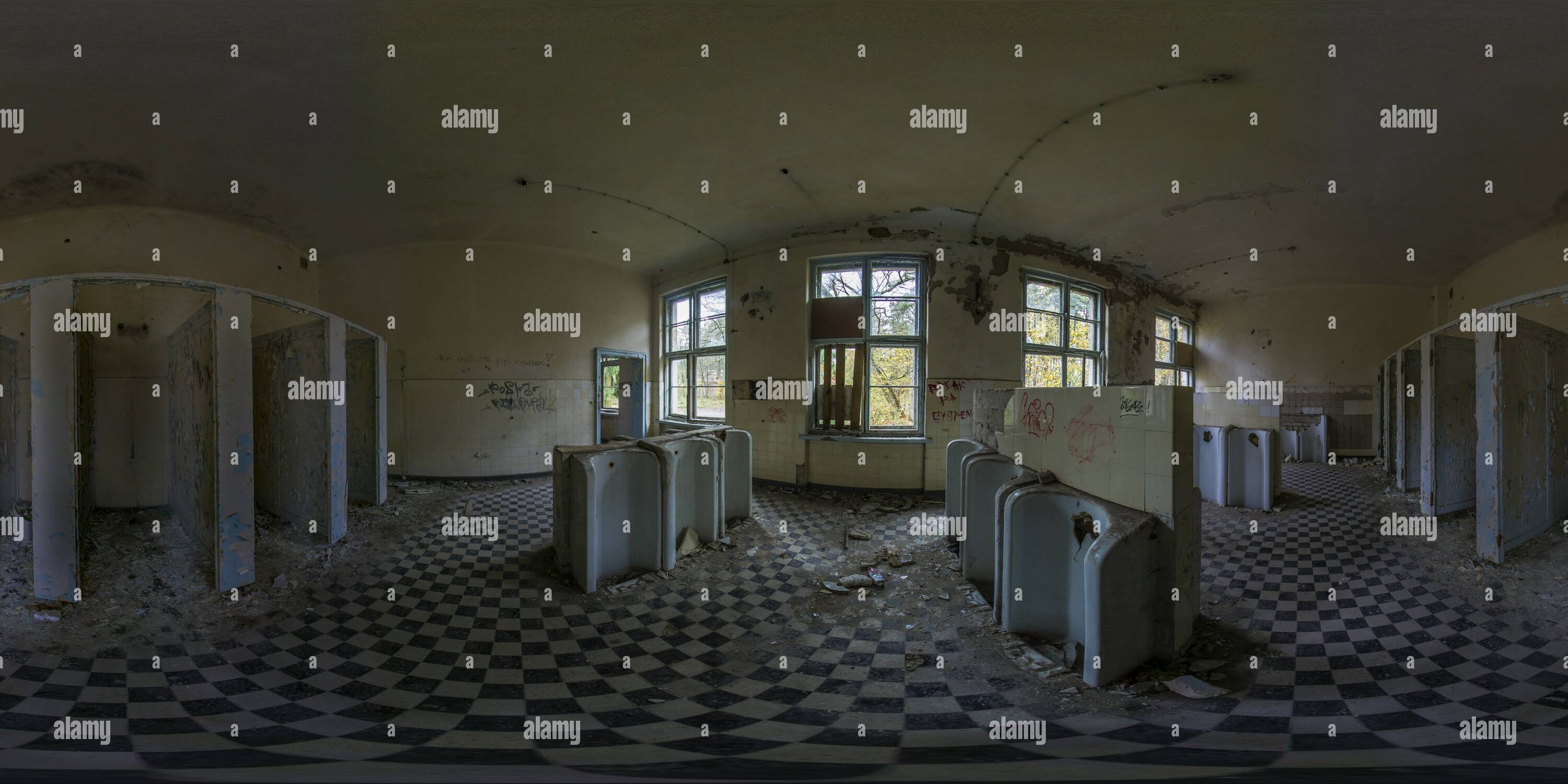 Visualizzazione panoramica a 360 gradi di Borne Sulinowo - ufficiale della Casa del WC
