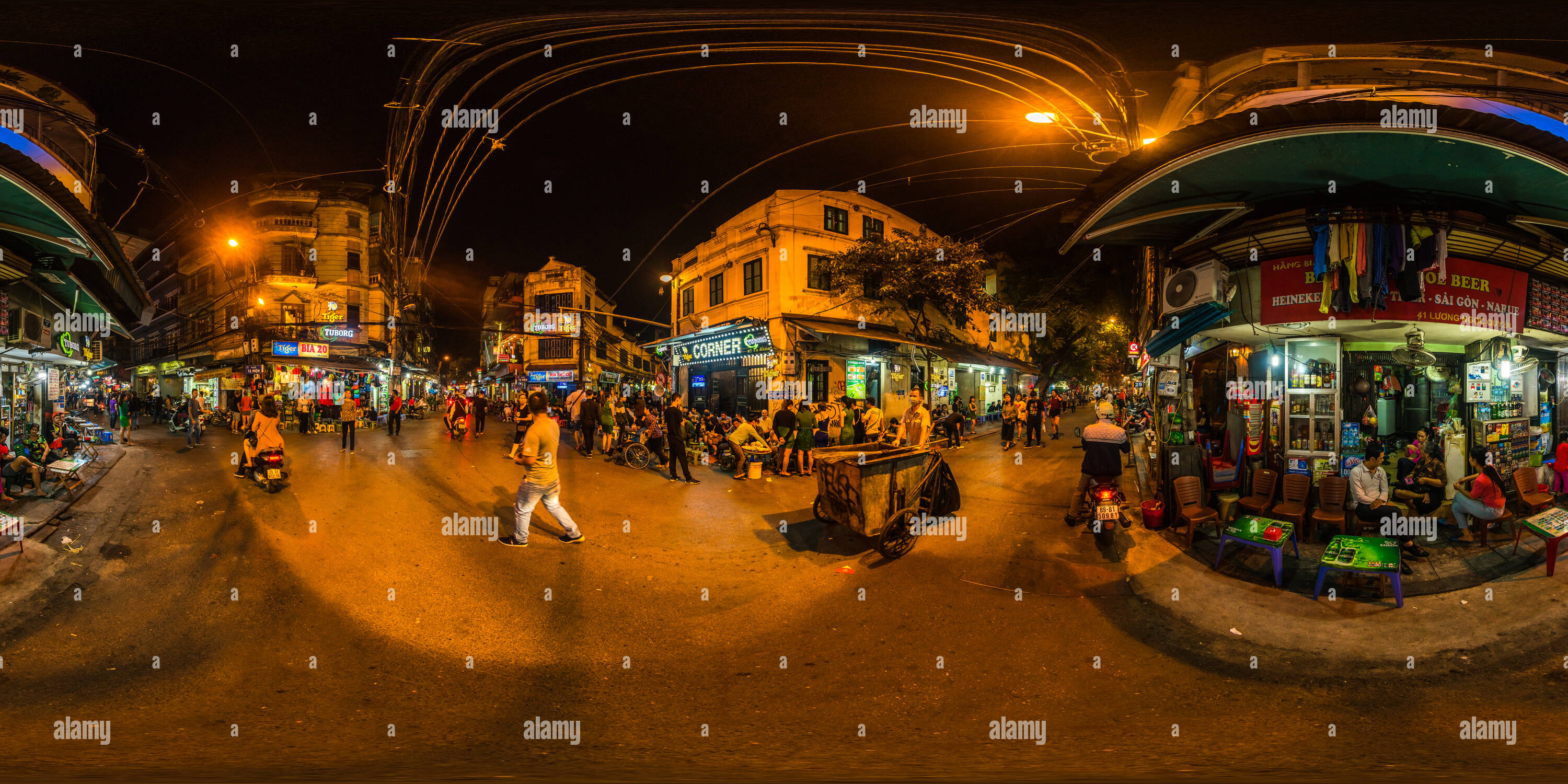 Visualizzazione panoramica a 360 gradi di Città Vecchia, Dinh Liet, strada mangiando, Hanoi, Vietnam