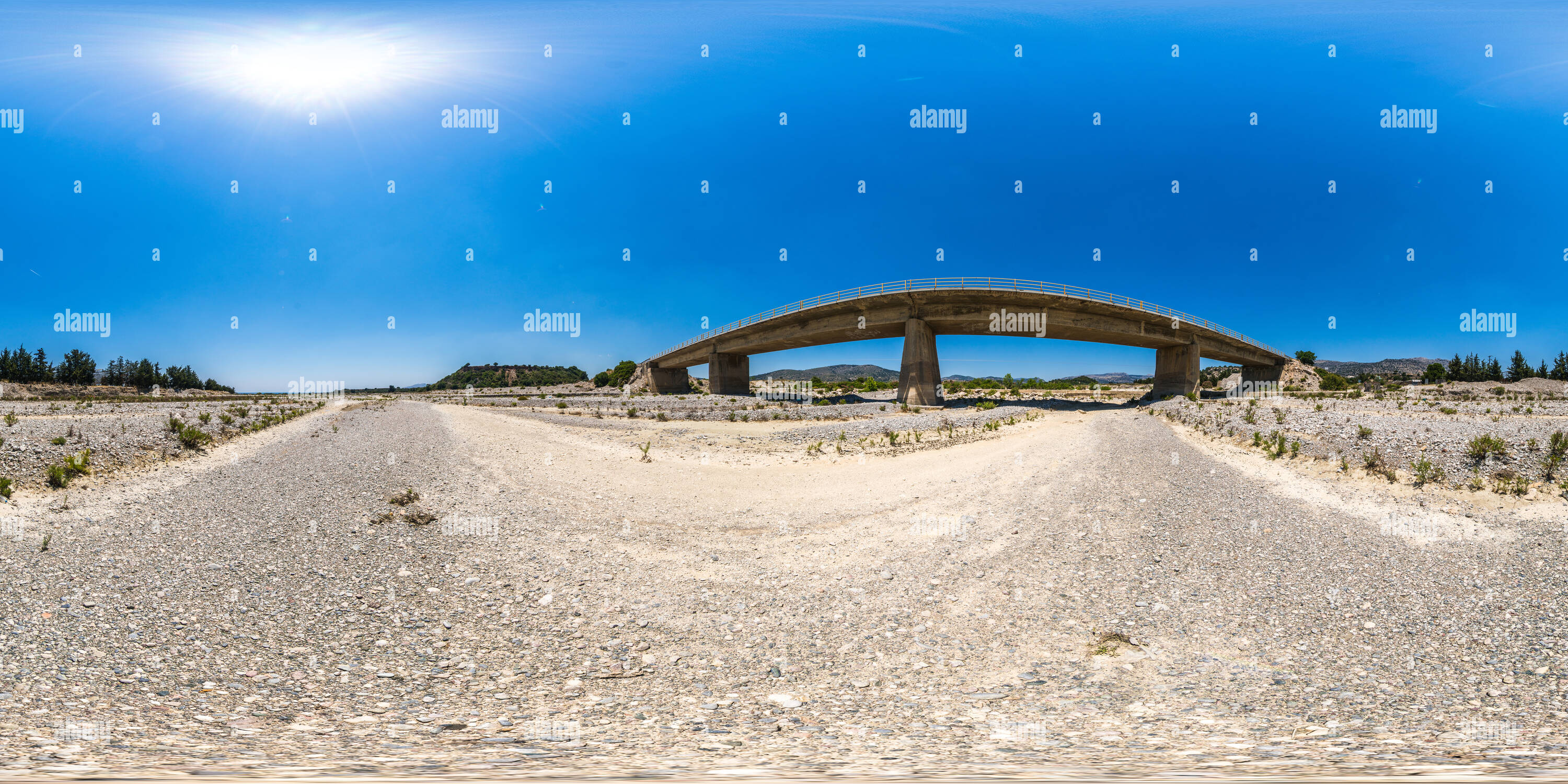 Visualizzazione panoramica a 360 gradi di Bridge, EO95, Rodi