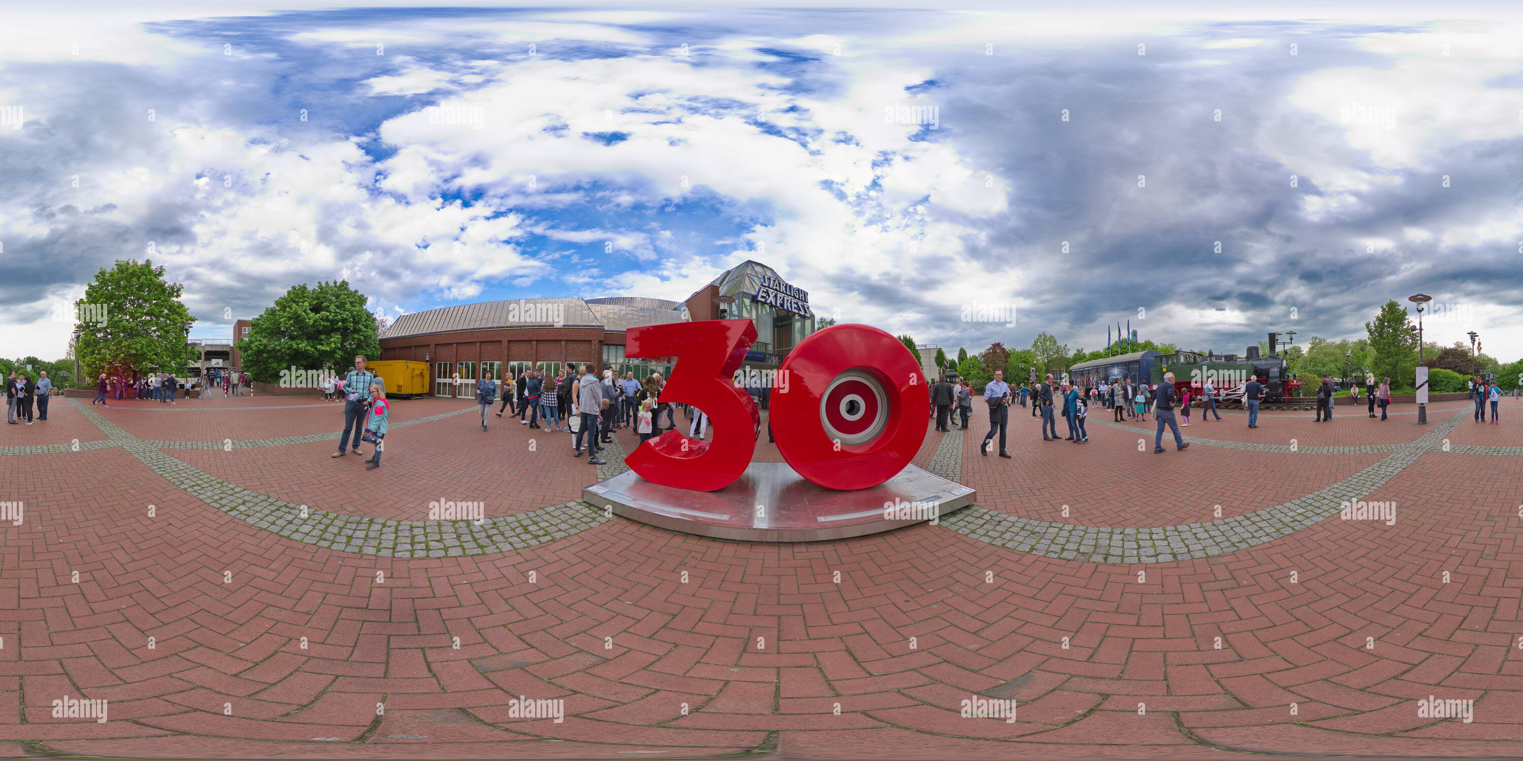 Visualizzazione panoramica a 360 gradi di Starlight Express - trentesimo anniversario