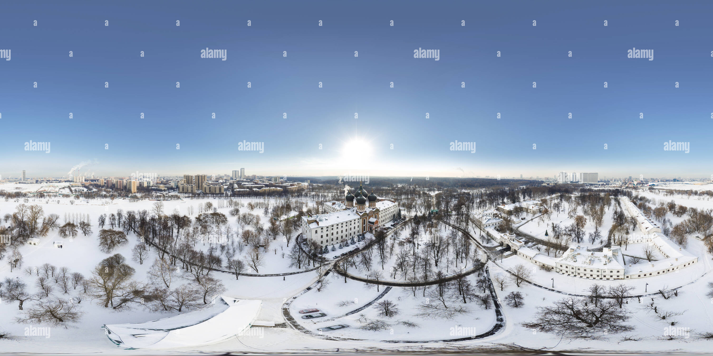 Visualizzazione panoramica a 360 gradi di Bauman il city 2