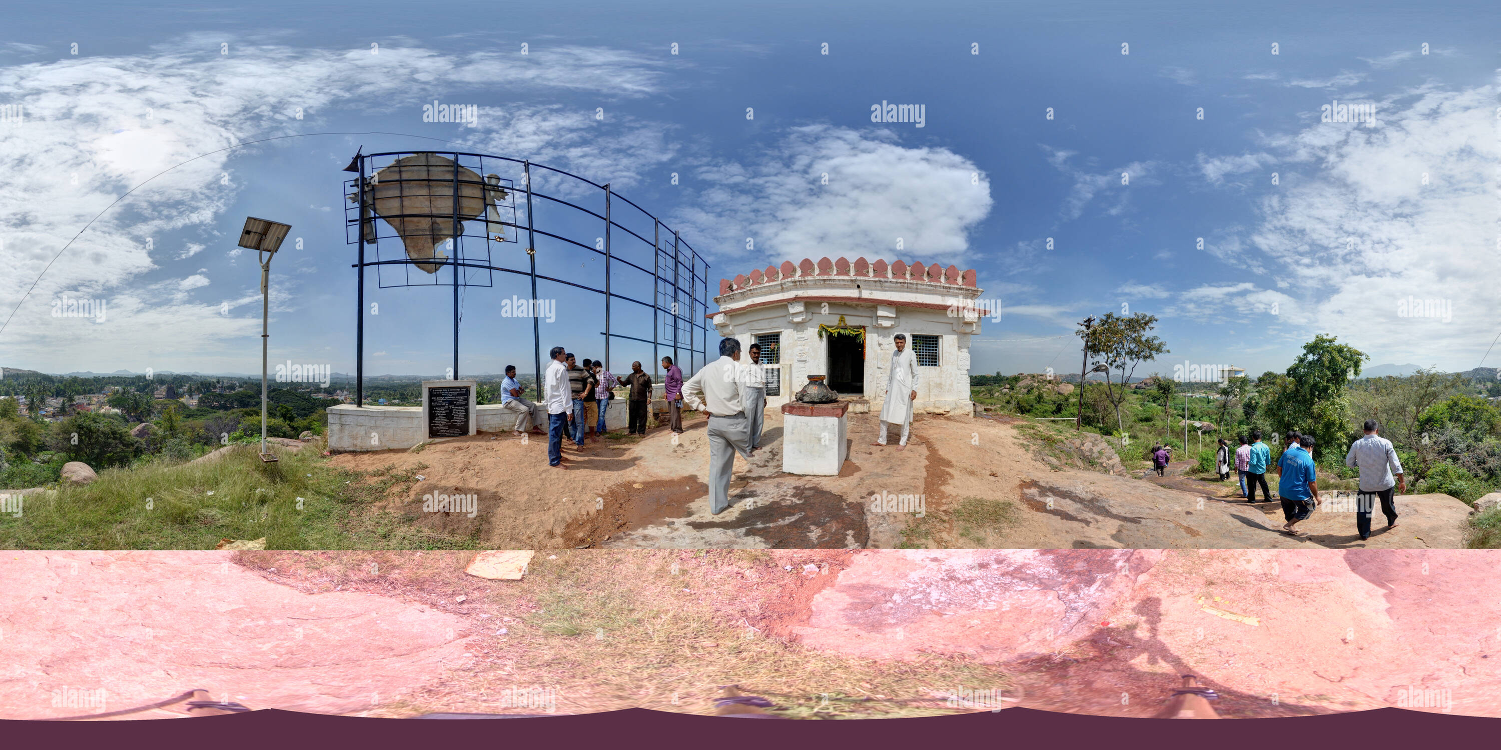 Visualizzazione panoramica a 360 gradi di Yoga Kambada Narasimha Tempio a Magadi, Karnataka