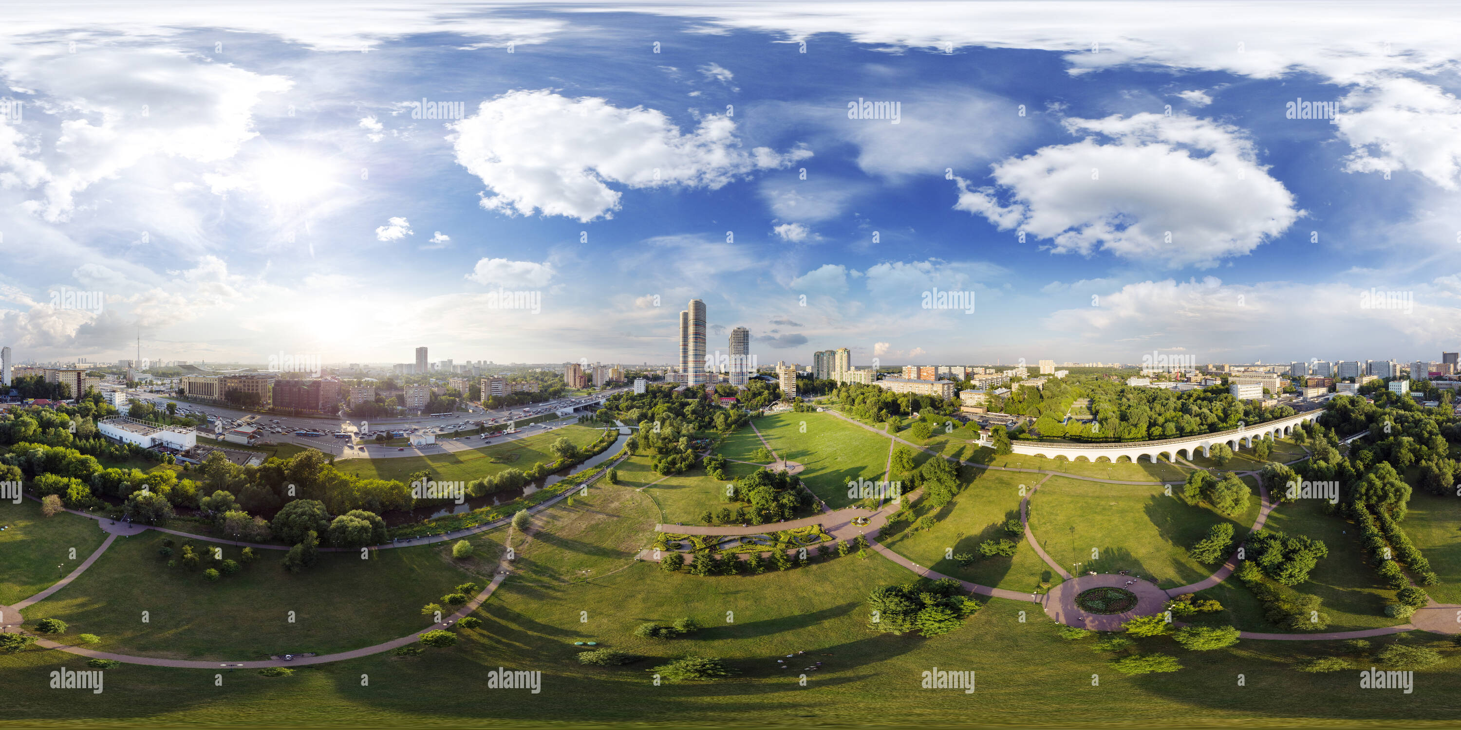 Visualizzazione panoramica a 360 gradi di Acquedotto Rostokinsky