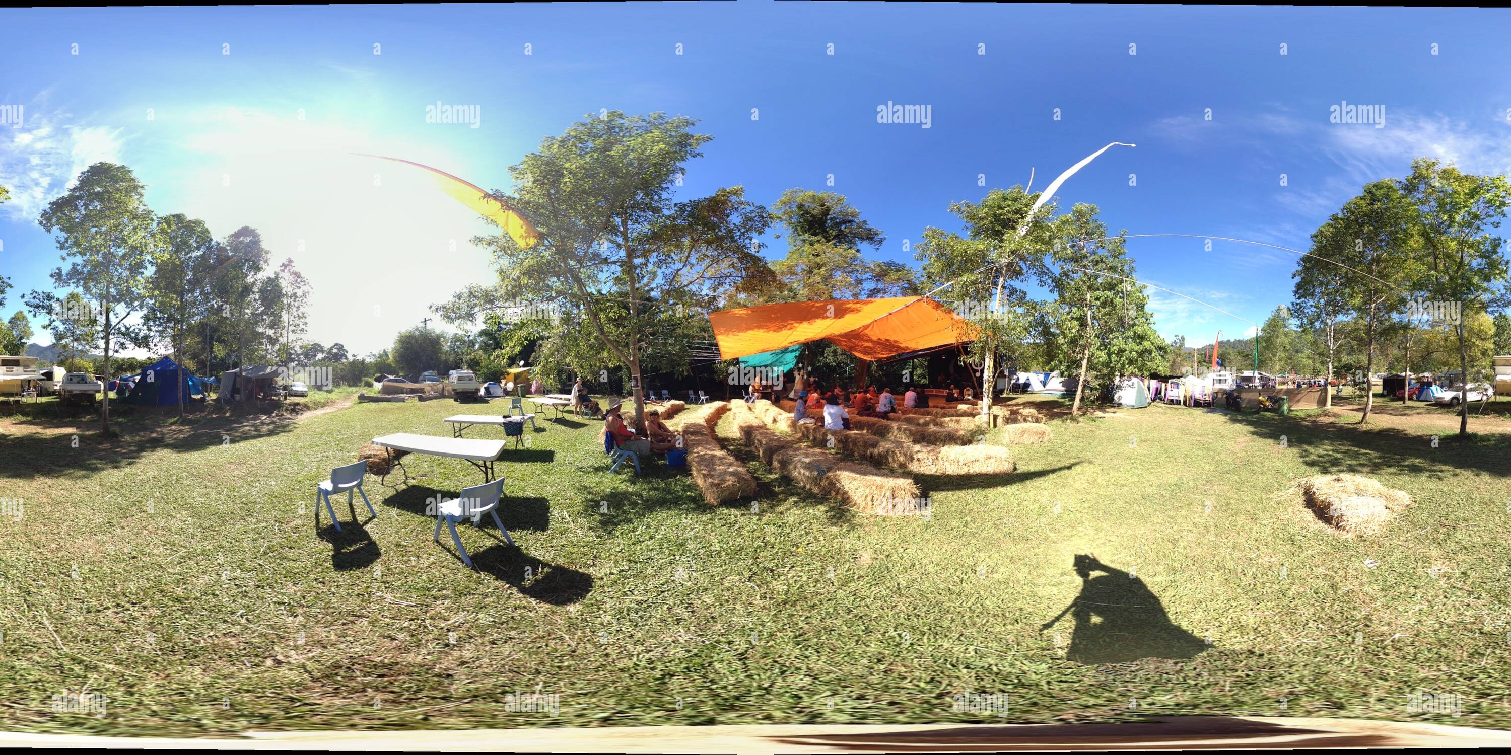 Visualizzazione panoramica a 360 gradi di Festival Wintermoon, lunare Creek fase laterale