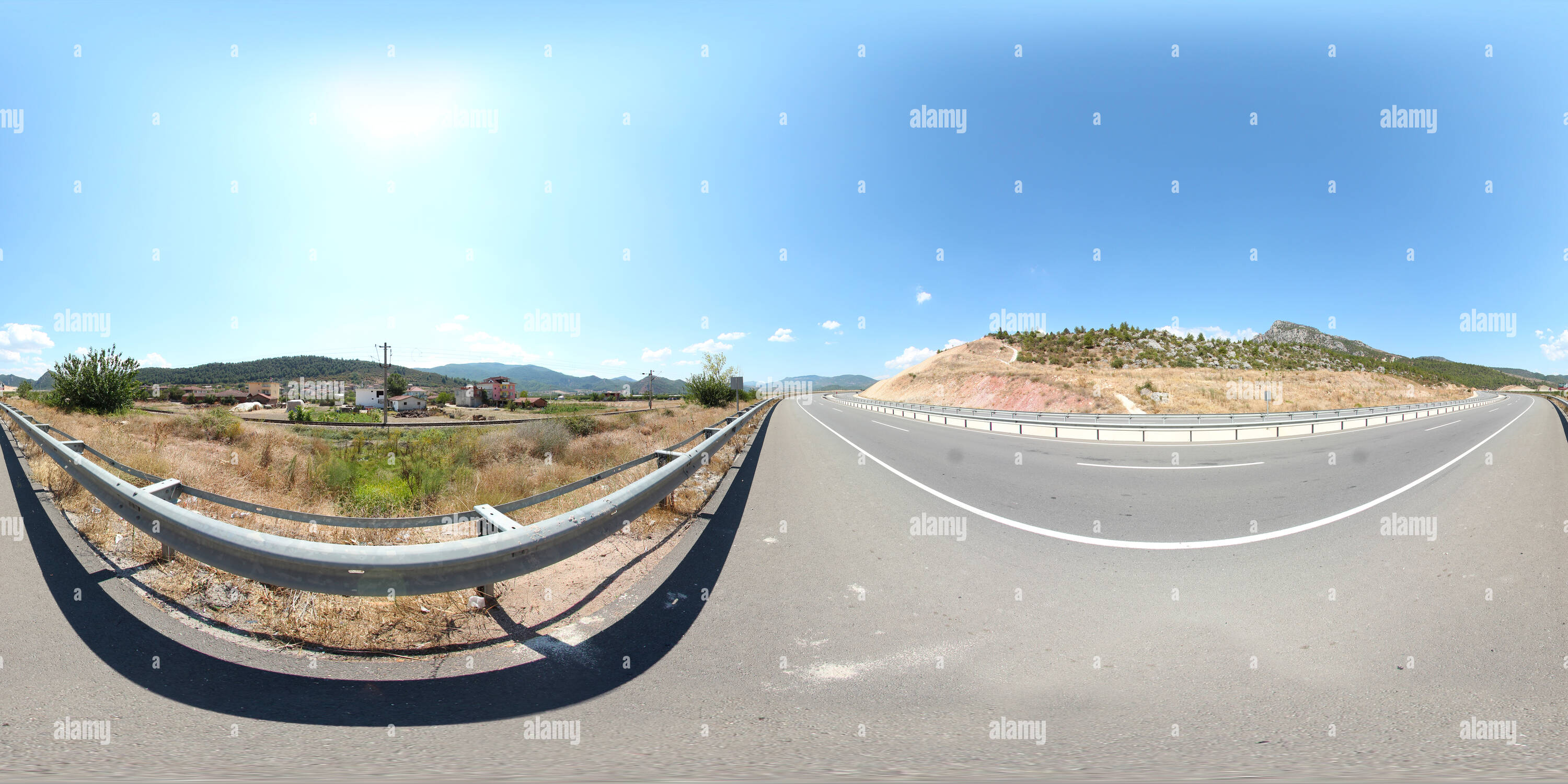 Visualizzazione panoramica a 360 gradi di 245151 - Selçik Köyü - Bingöl Sanal Tur