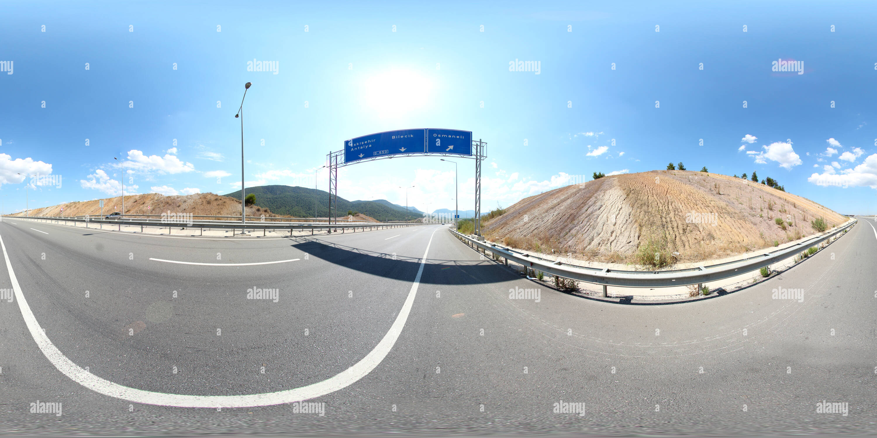 Visualizzazione panoramica a 360 gradi di 245162 - Osmaneli Kavşağı - Bingöl Sanal Tur