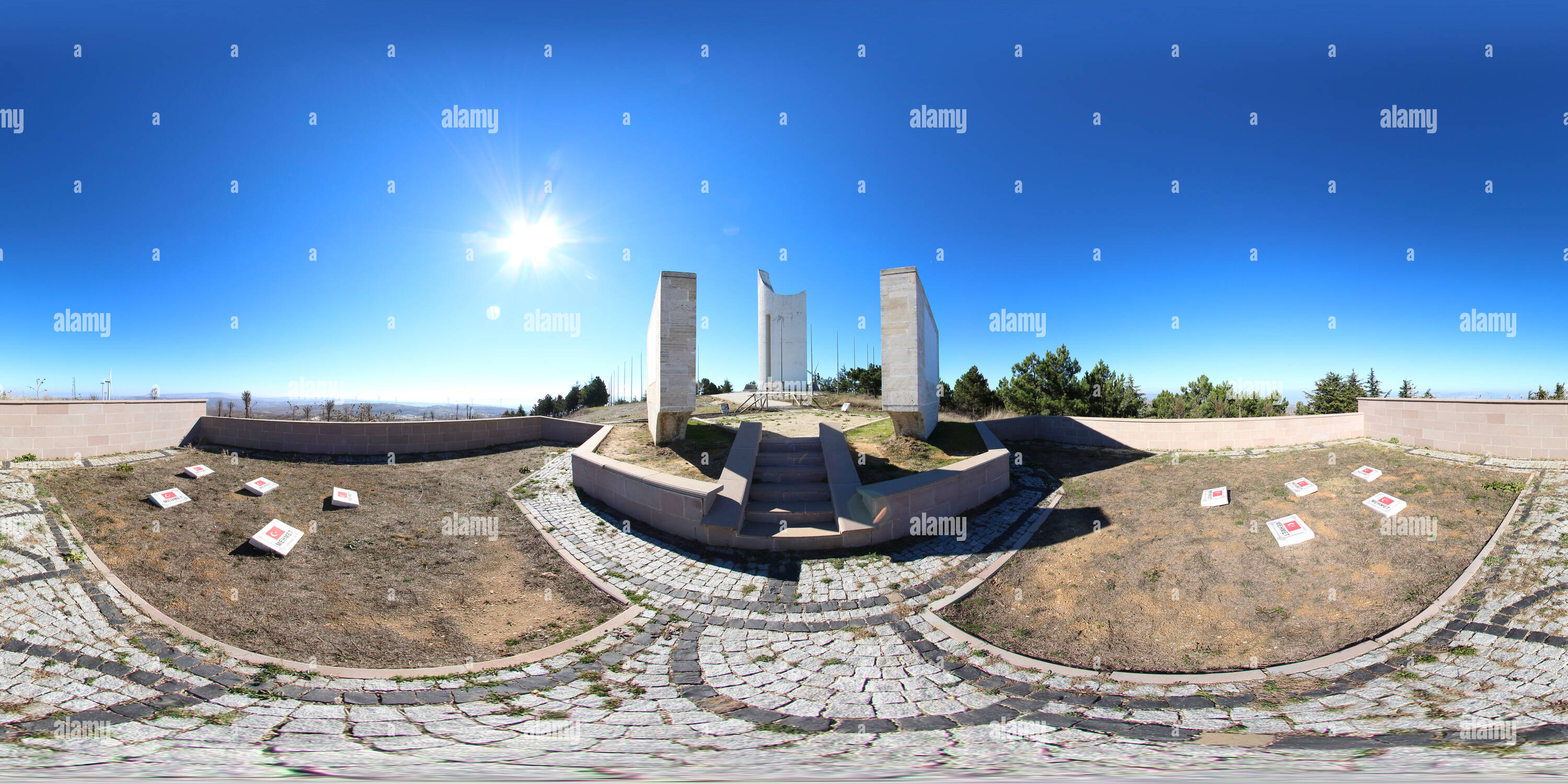 Visualizzazione panoramica a 360 gradi di 246226 - Metristepe Şehitlik - Bingöl Sanal Tur