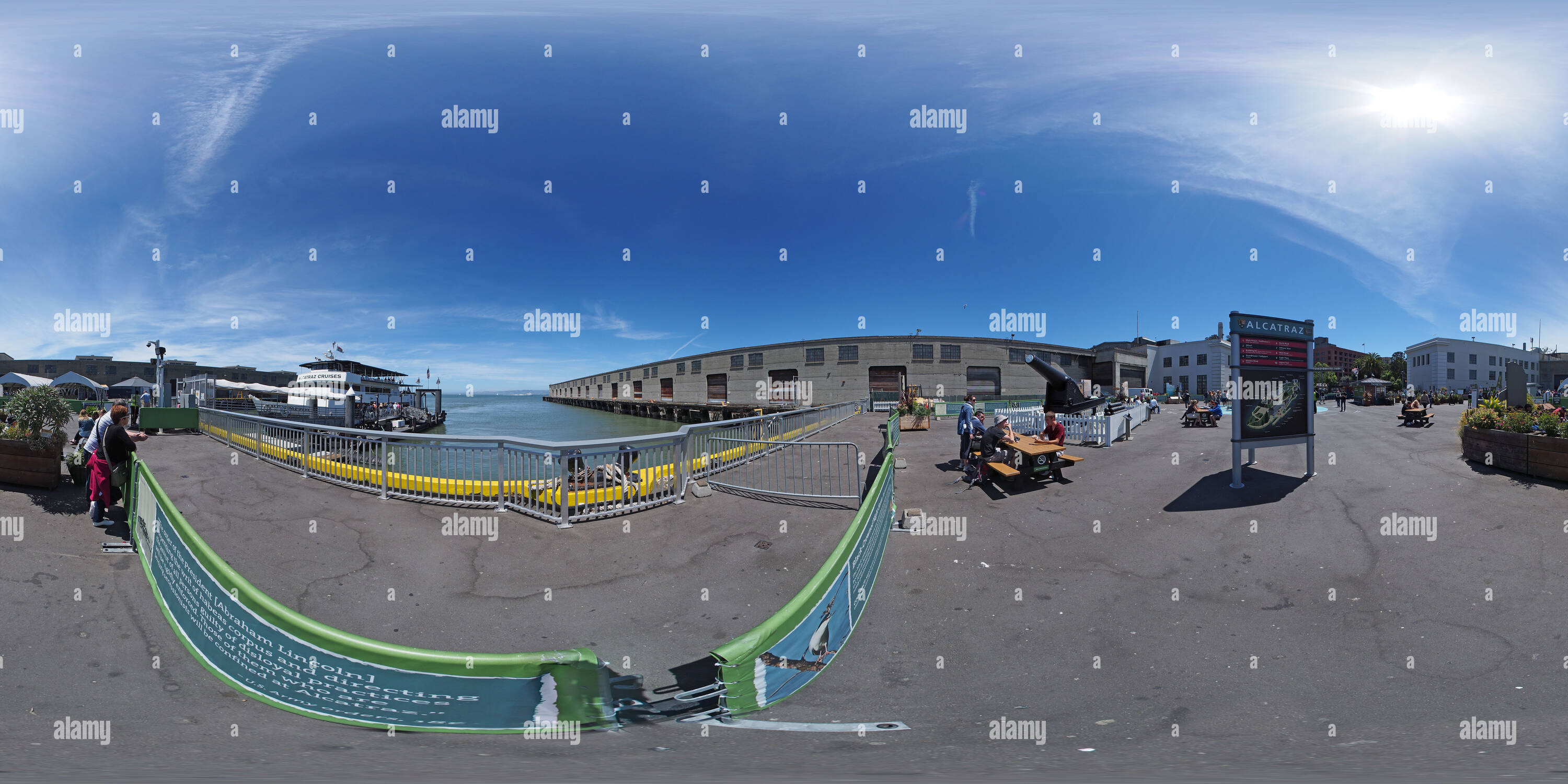 Visualizzazione panoramica a 360 gradi di Traghetto per Alcatraz