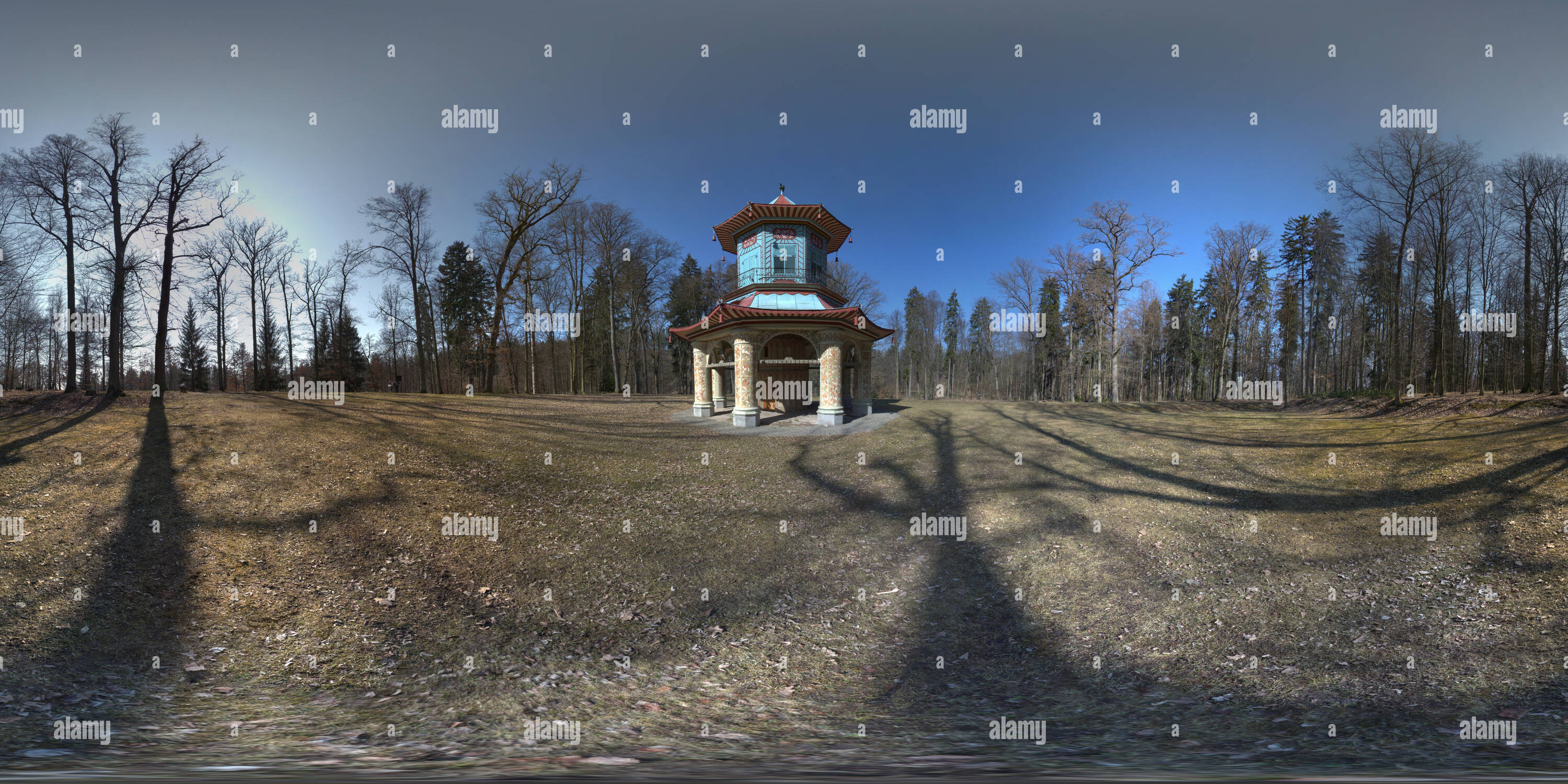 Visualizzazione panoramica a 360 gradi di Il Padiglione Cinese - Le Château Park in Vlašim