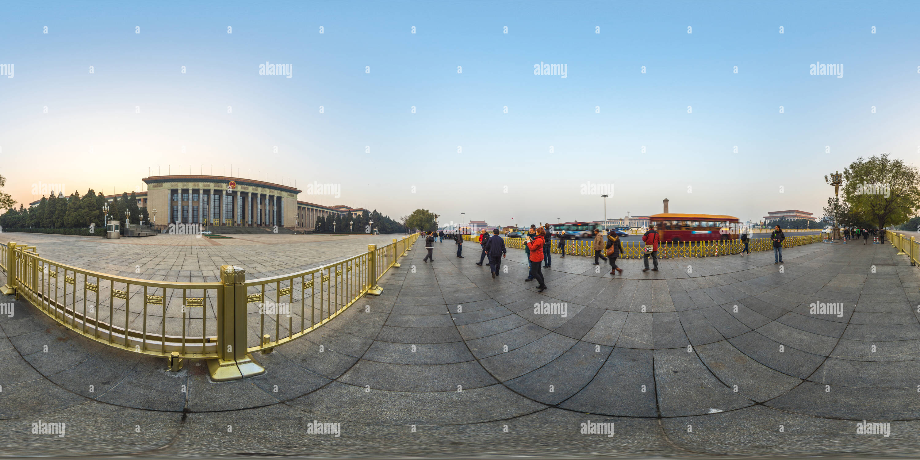 Visualizzazione panoramica a 360 gradi di Piazza Tian'anmen Platz 5