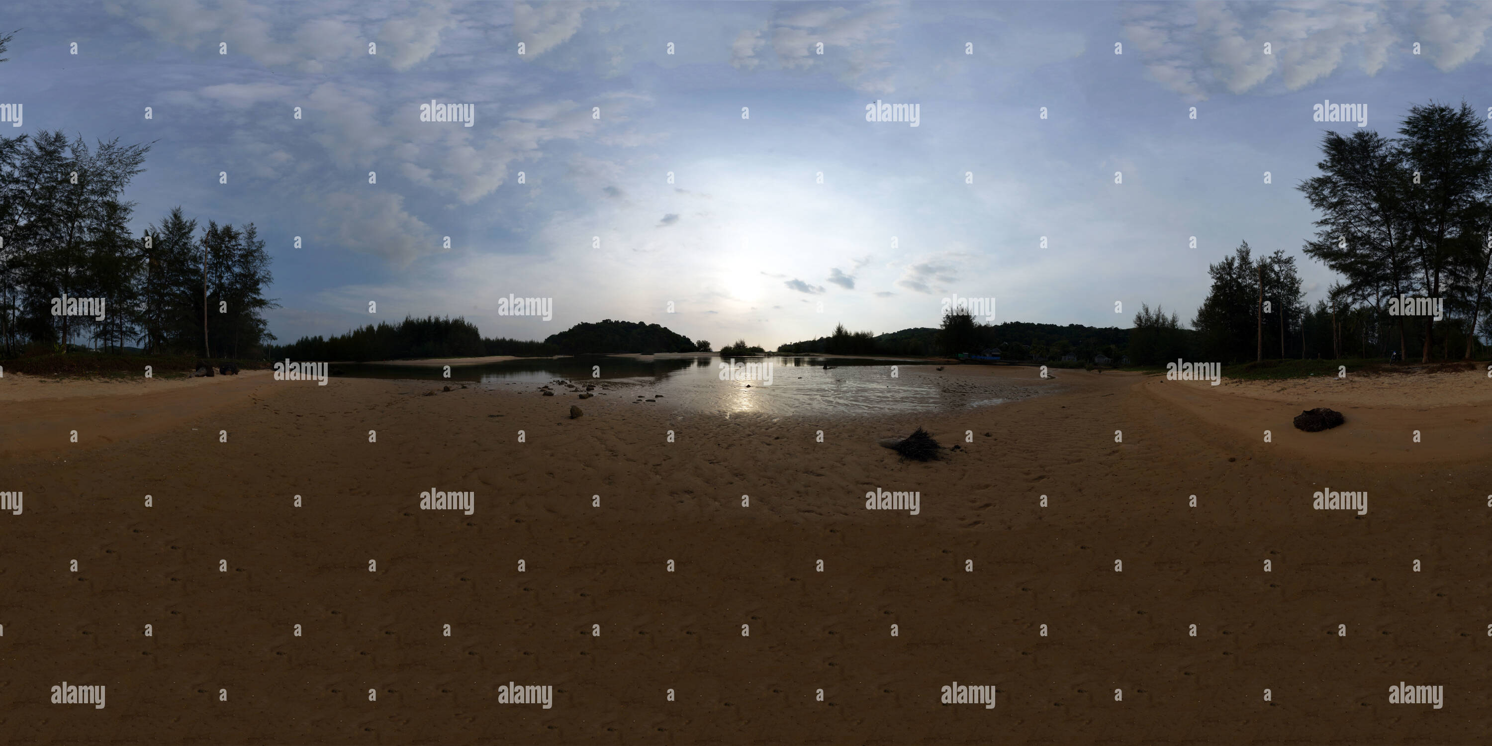 Visualizzazione panoramica a 360 gradi di Nord Bang Tao Beach, Phuket Thailandia