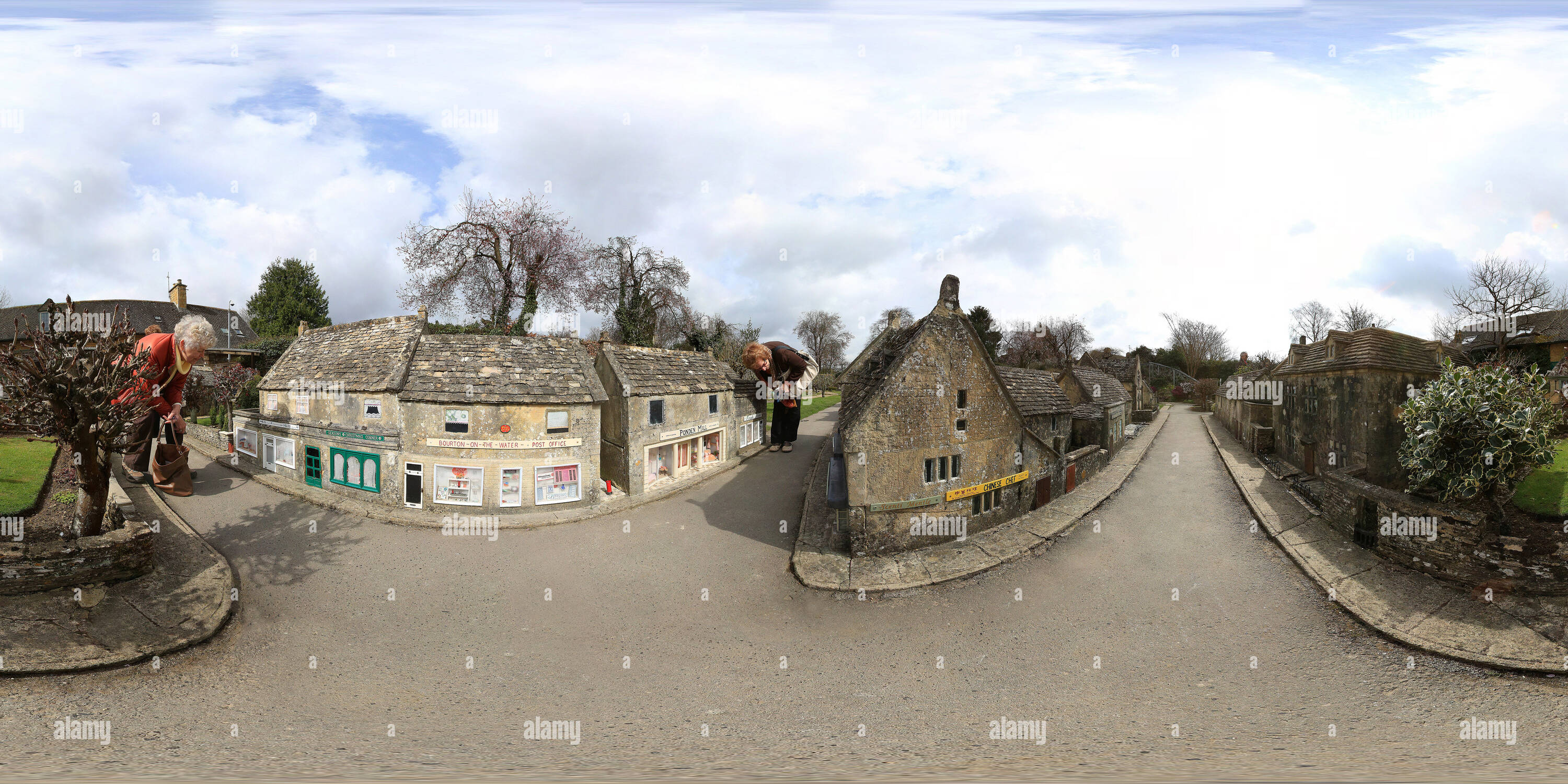 Visualizzazione panoramica a 360 gradi di Bourton sul modello acqua village da Jon Rowley