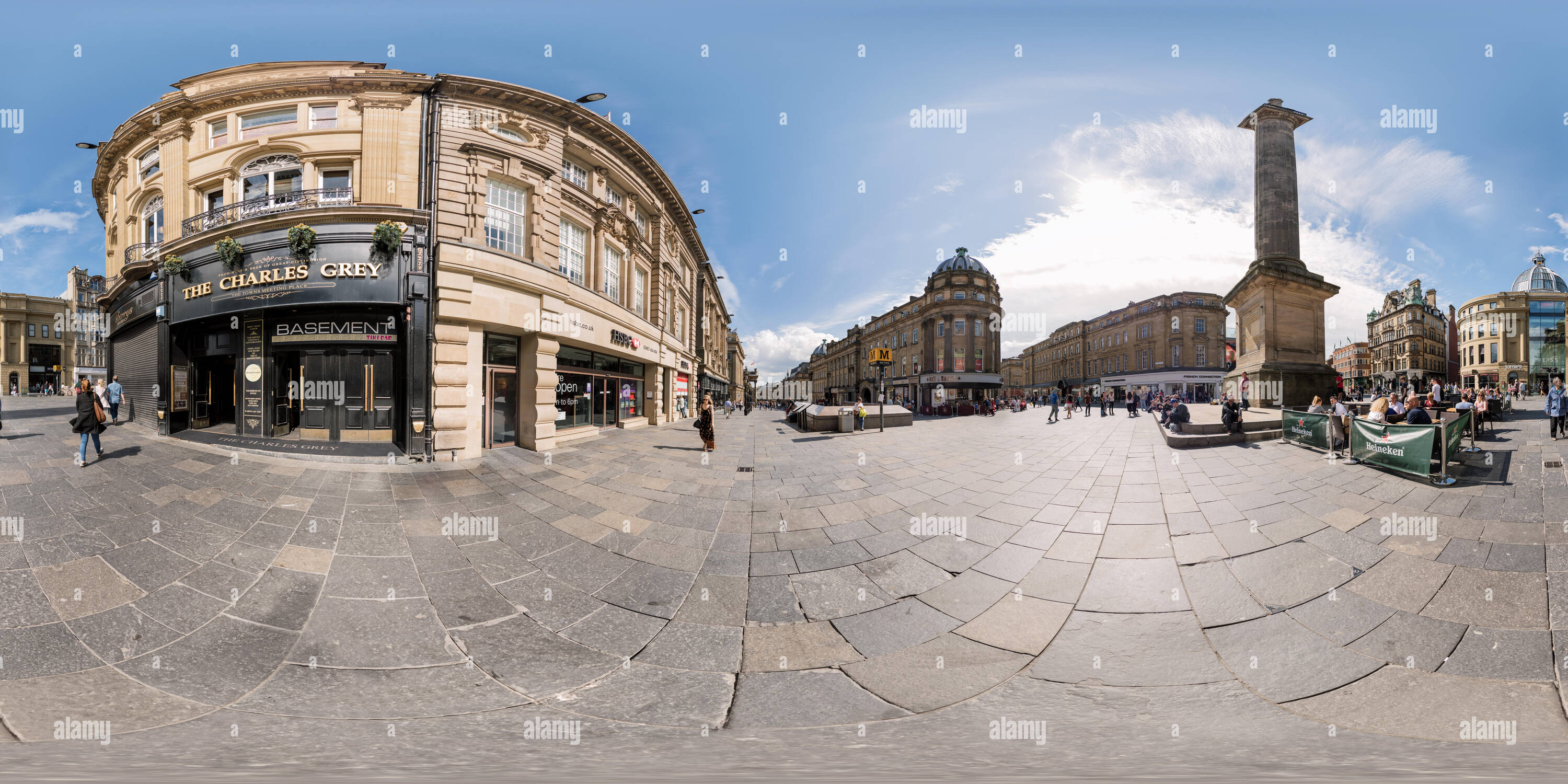 Visualizzazione panoramica a 360 gradi di Gray's monumento su Grainger Street a Newcastle upon Tyne, Regno Unito