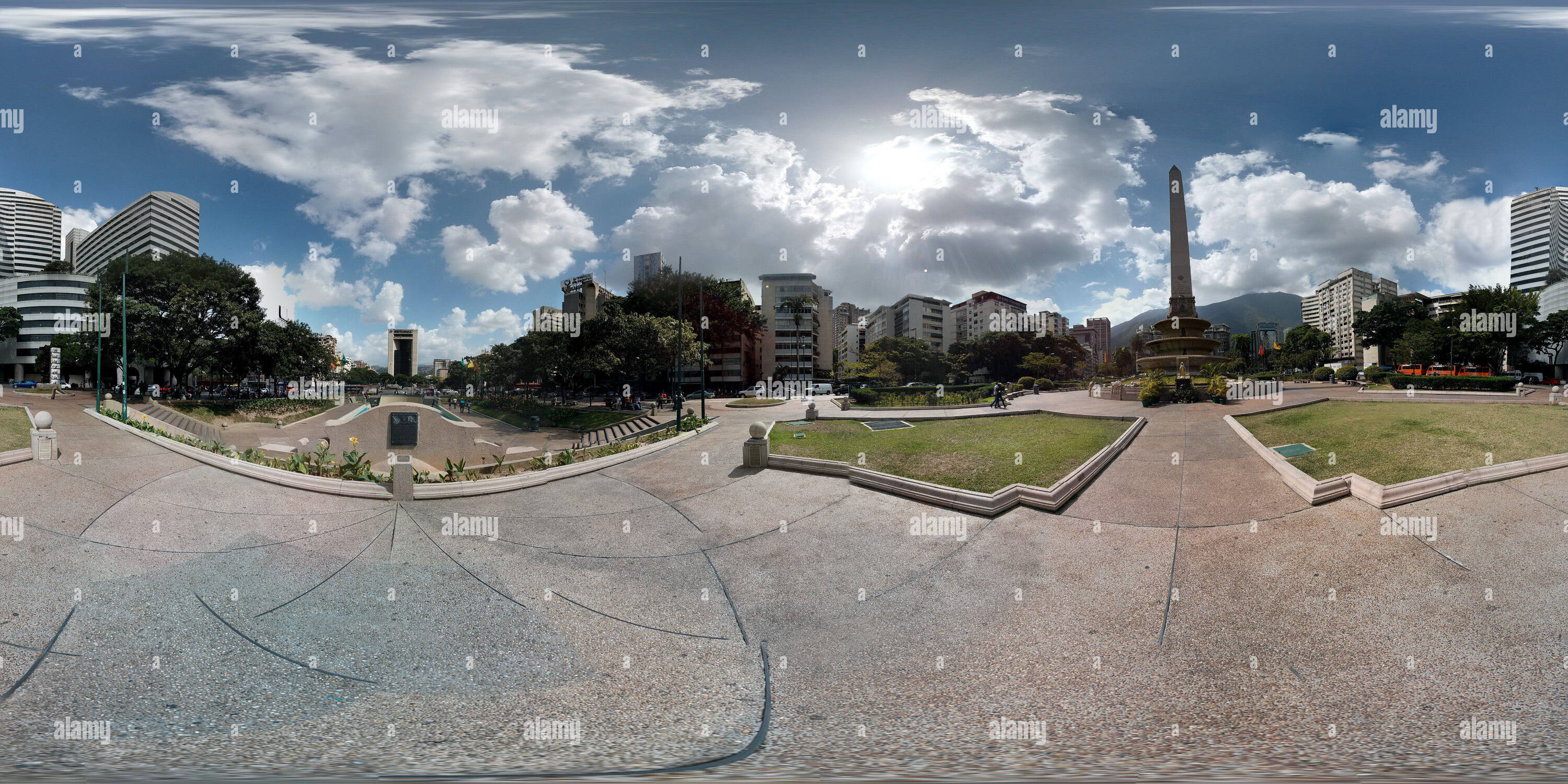 Visualizzazione panoramica a 360 gradi di Plaza Francia