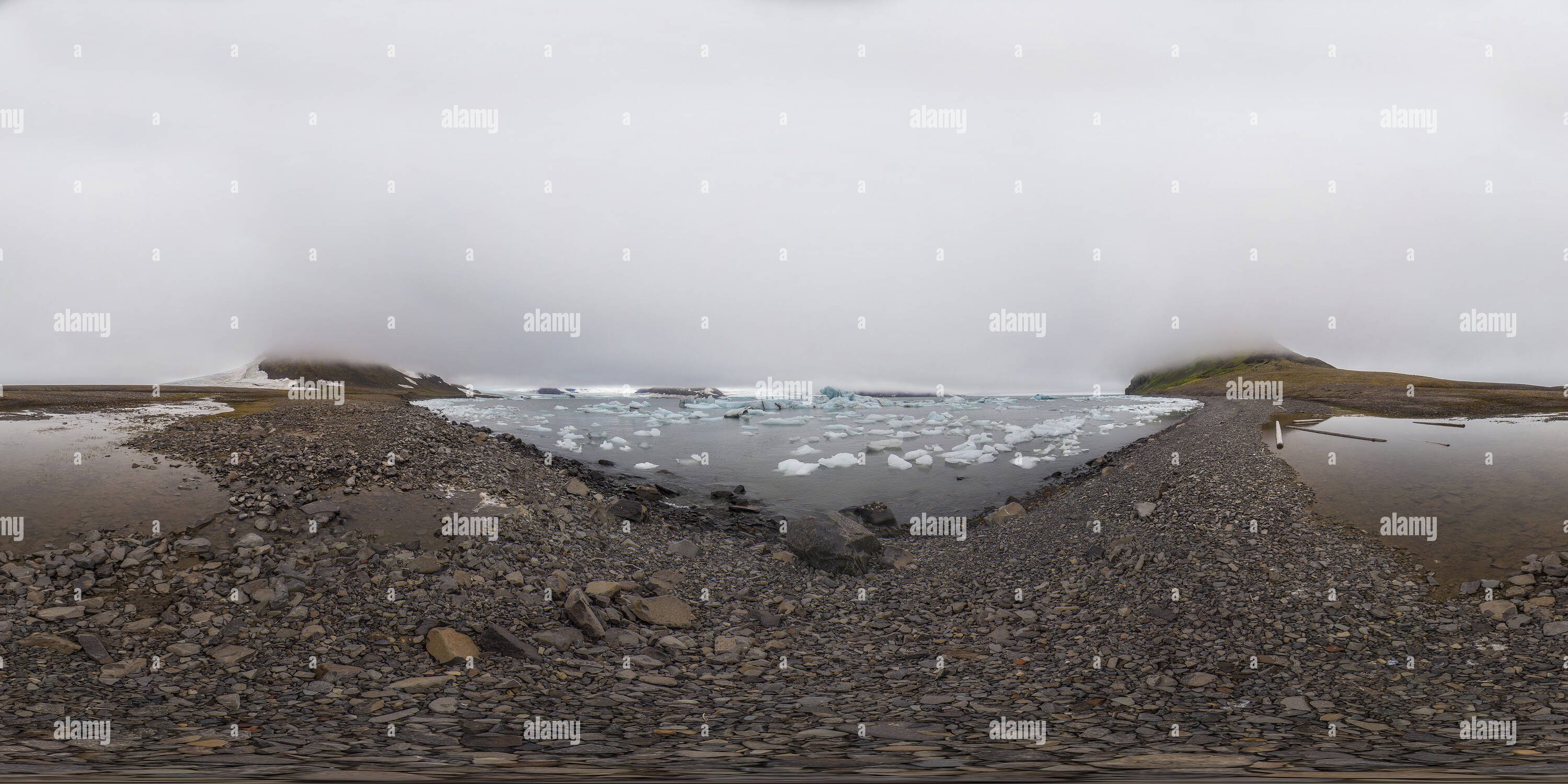 Visualizzazione panoramica a 360 gradi di Tikhaya Bay, Hooker Isola, Franz Josef Land