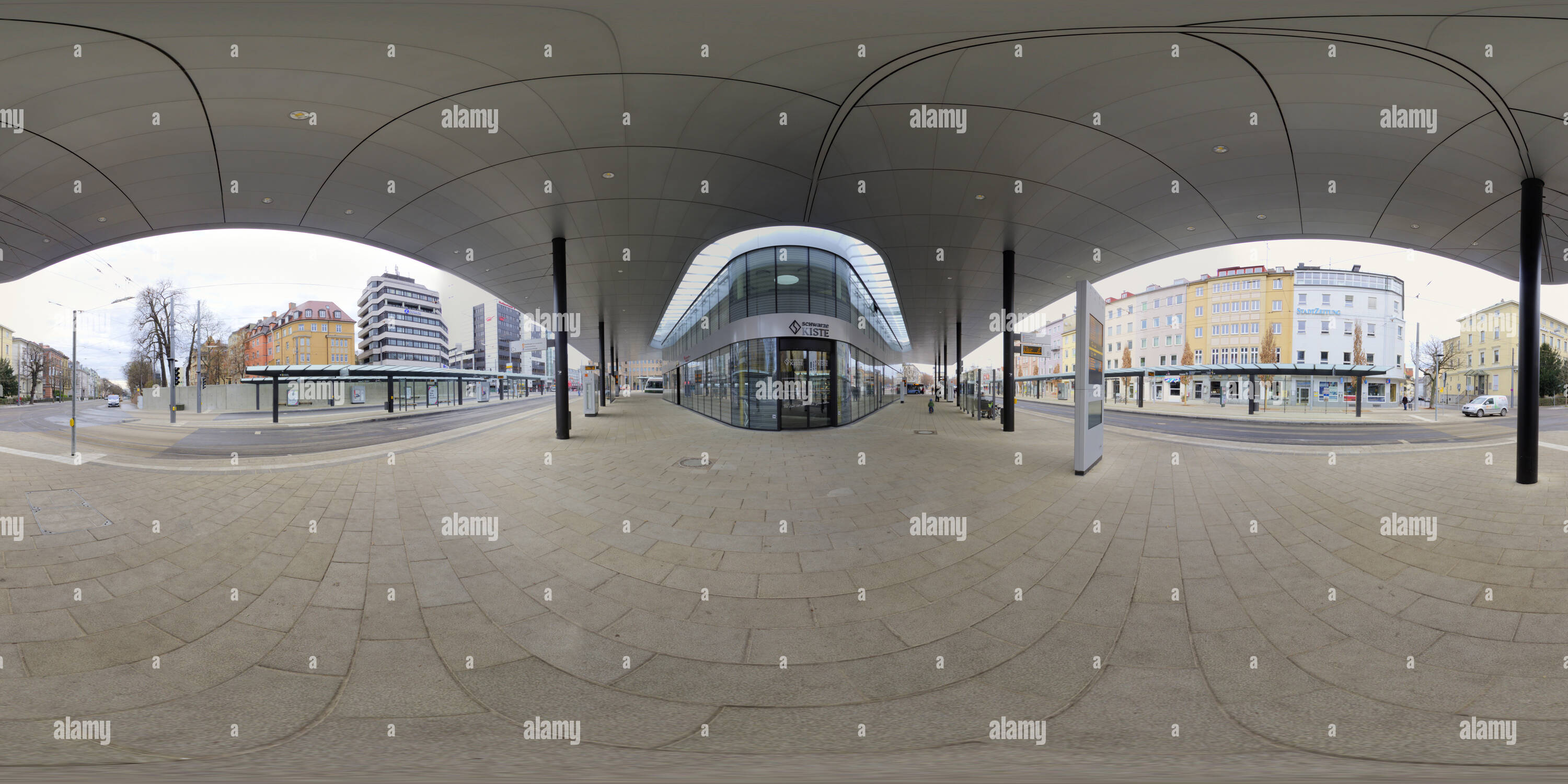 Visualizzazione panoramica a 360 gradi di Der Neue Koenigsplatz 05