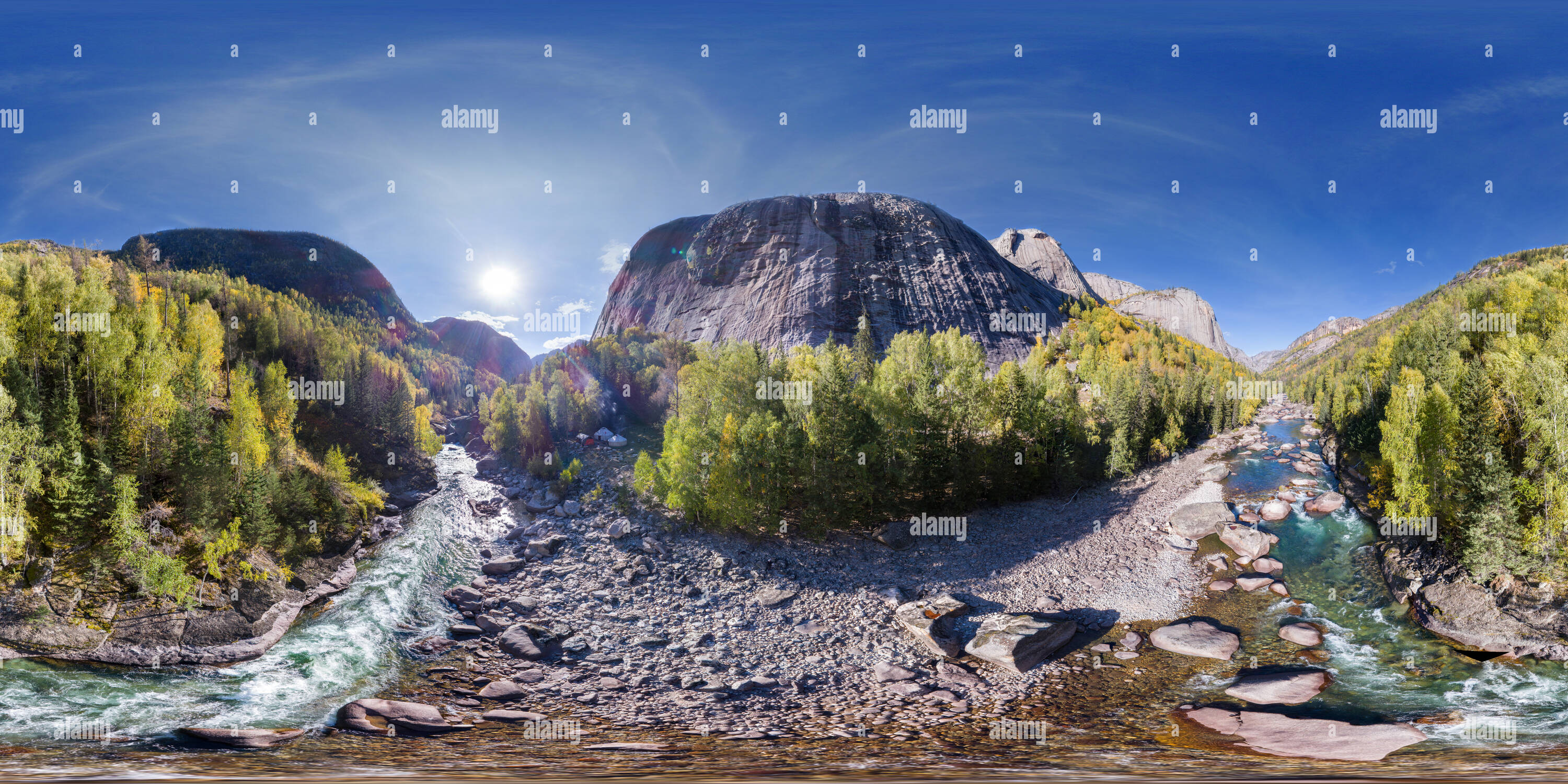 Visualizzazione panoramica a 360 gradi di Koktokay Geoparco Nazionale 2