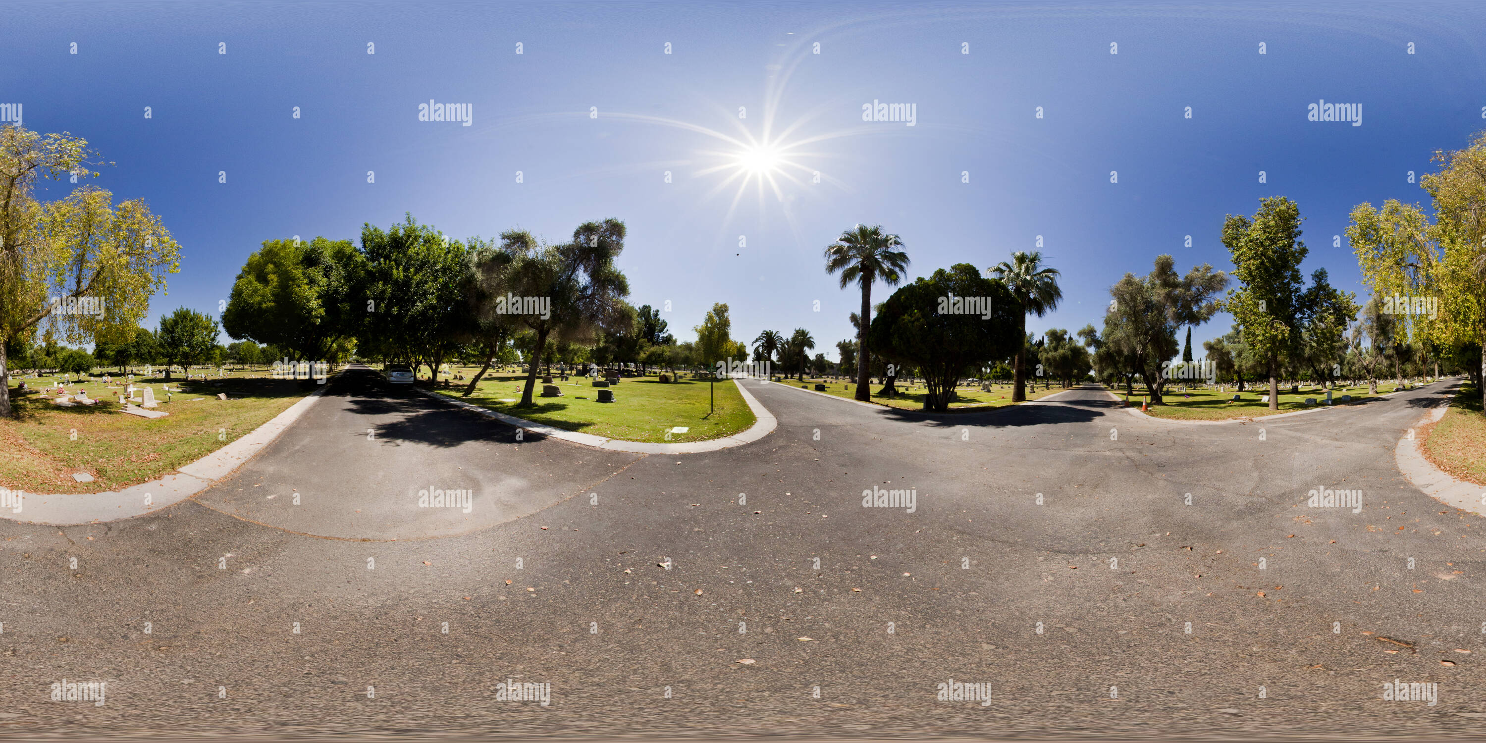 Visualizzazione panoramica a 360 gradi di Mesa città cimitero, Mesa, Arizona USA