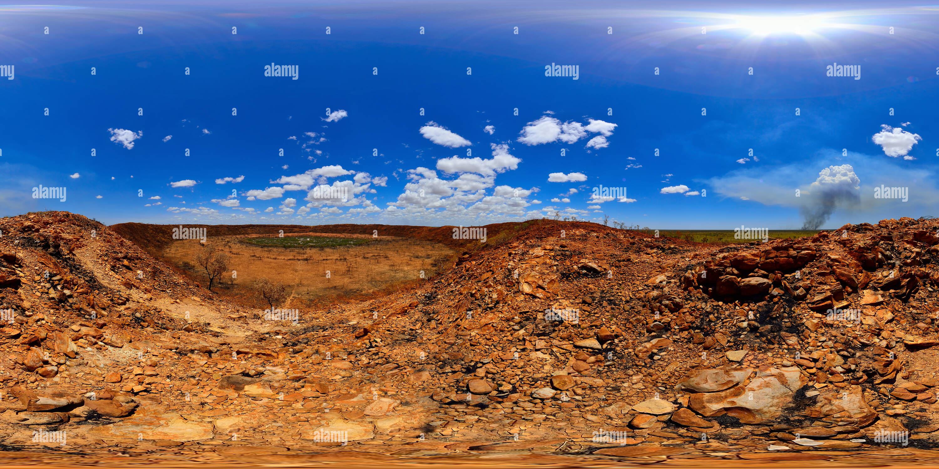 Visualizzazione panoramica a 360 gradi di Wolfe Creek Meteorite Crater Rim Panorama